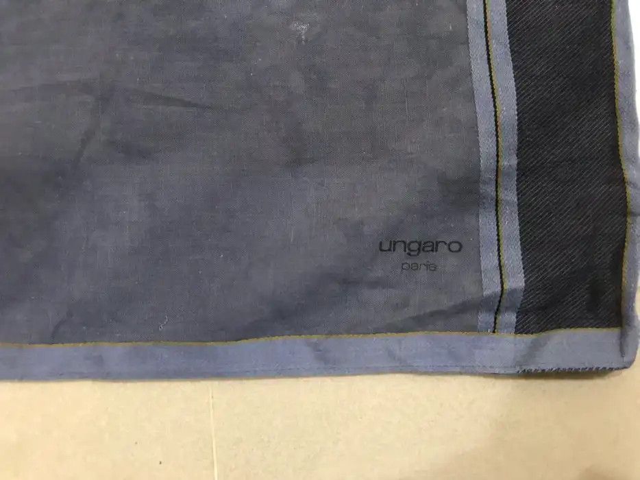 Ungaro Paris Ungaro Paris Pocket Square/Scarf / Handkerchief/Neckerchief Size ONE SIZE - 7 Thumbnail