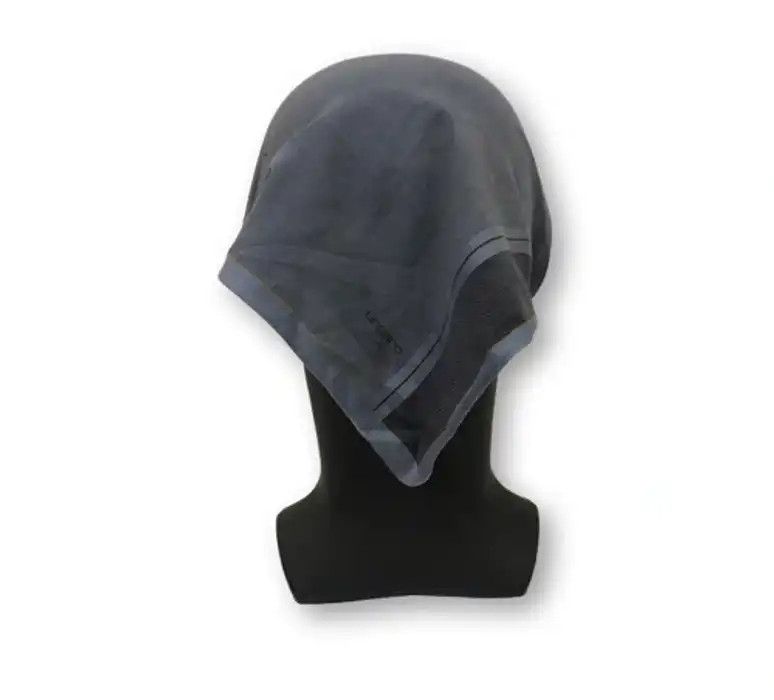 Ungaro Paris Ungaro Paris Pocket Square/Scarf / Handkerchief/Neckerchief Size ONE SIZE - 2 Thumbnail
