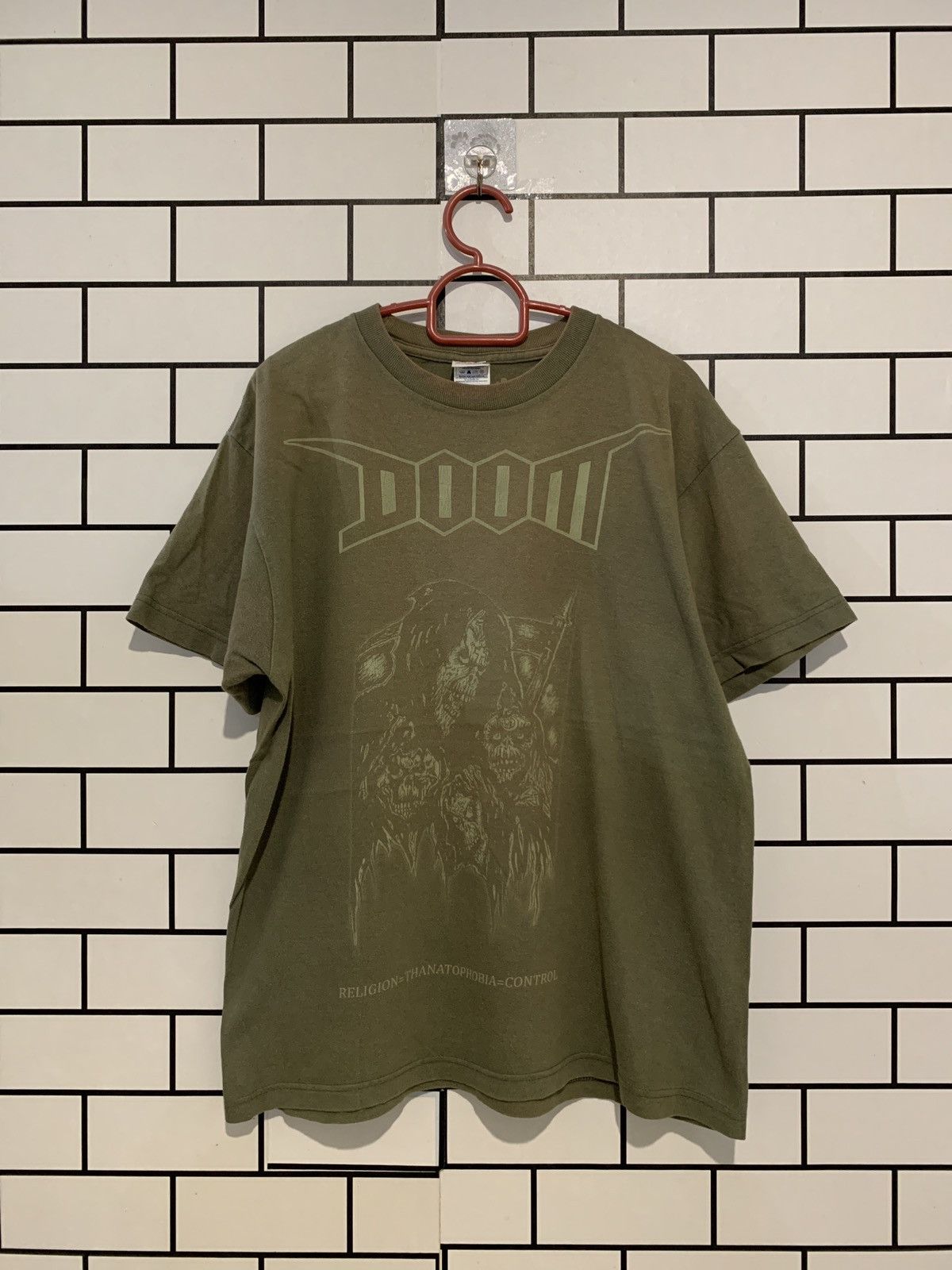 Band Tees Doom Am1 Size US L / EU 52-54 / 3 - 1 Thumbnail