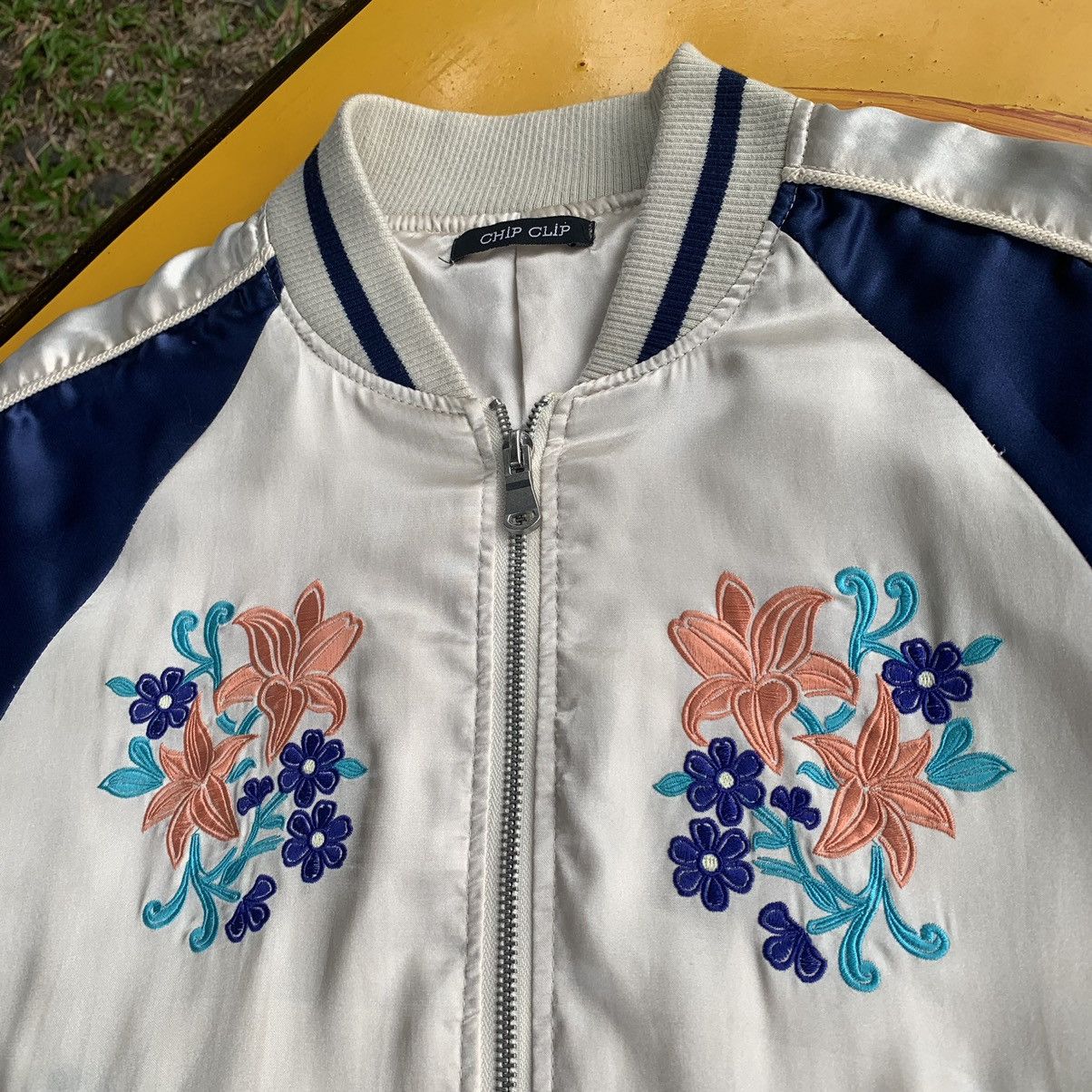 Japanese Brand Sukajan jacket embroidery flower style for cuteness Size M / US 6-8 / IT 42-44 - 5 Thumbnail