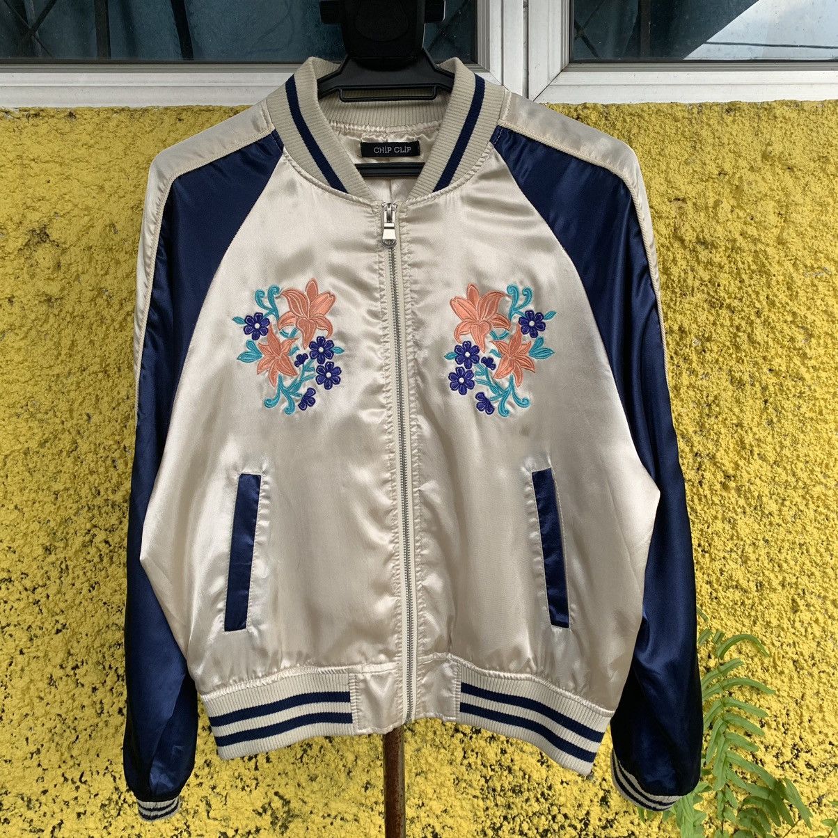 Japanese Brand Sukajan jacket embroidery flower style for cuteness Size M / US 6-8 / IT 42-44 - 2 Thumbnail