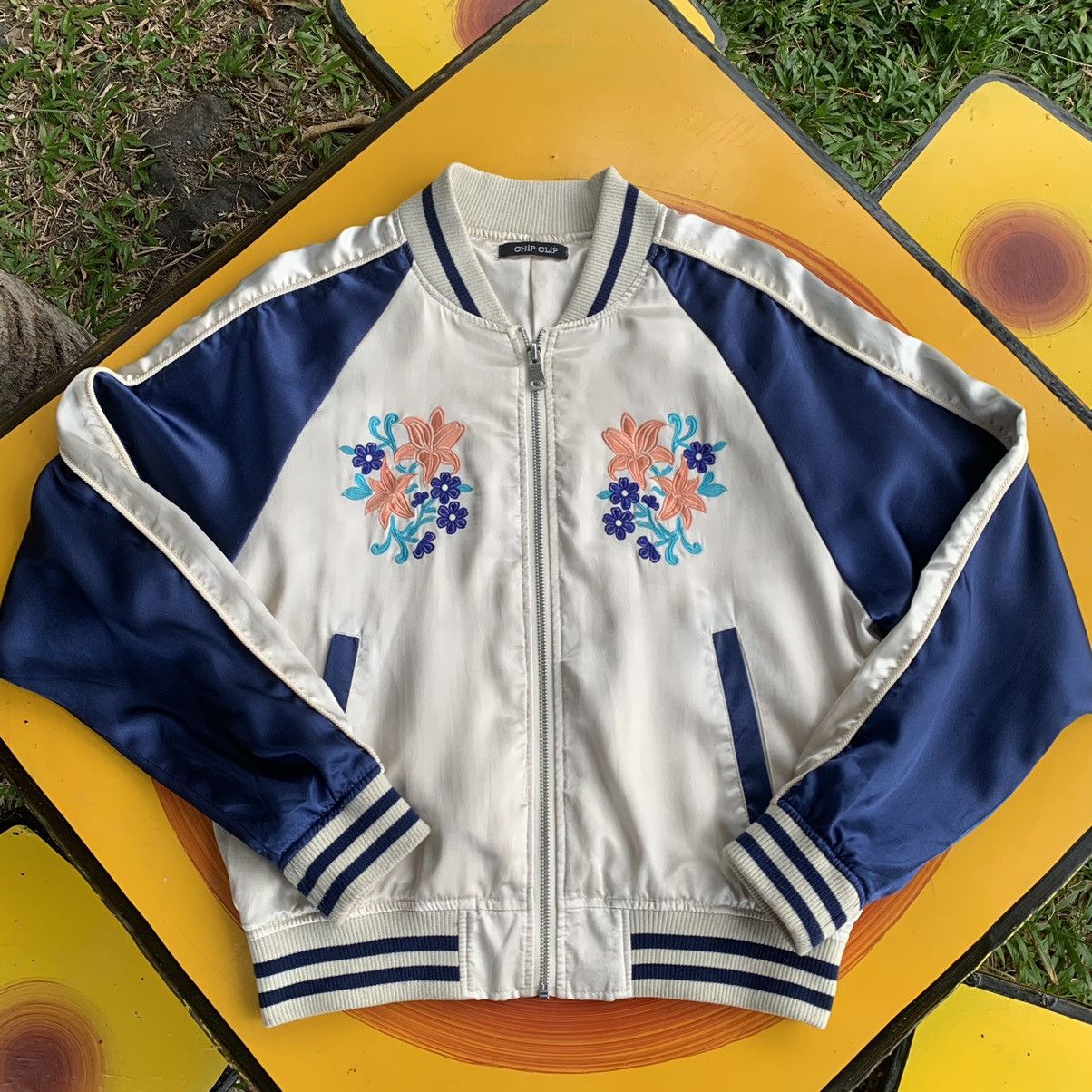 Japanese Brand Sukajan jacket embroidery flower style for cuteness Size M / US 6-8 / IT 42-44 - 1 Thumbnail