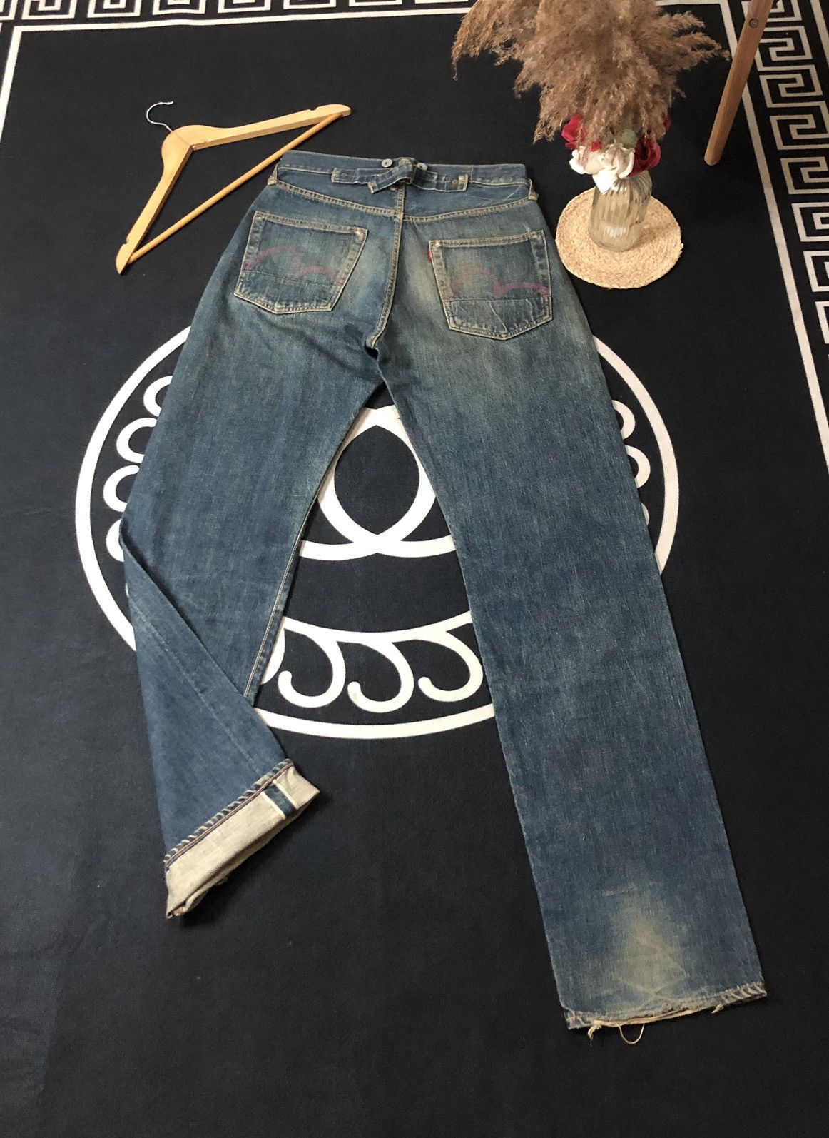 VINTAGE EVIS/EVISU BUCKLE BACK SELVEDGE DISTRESED DENIM JEAN