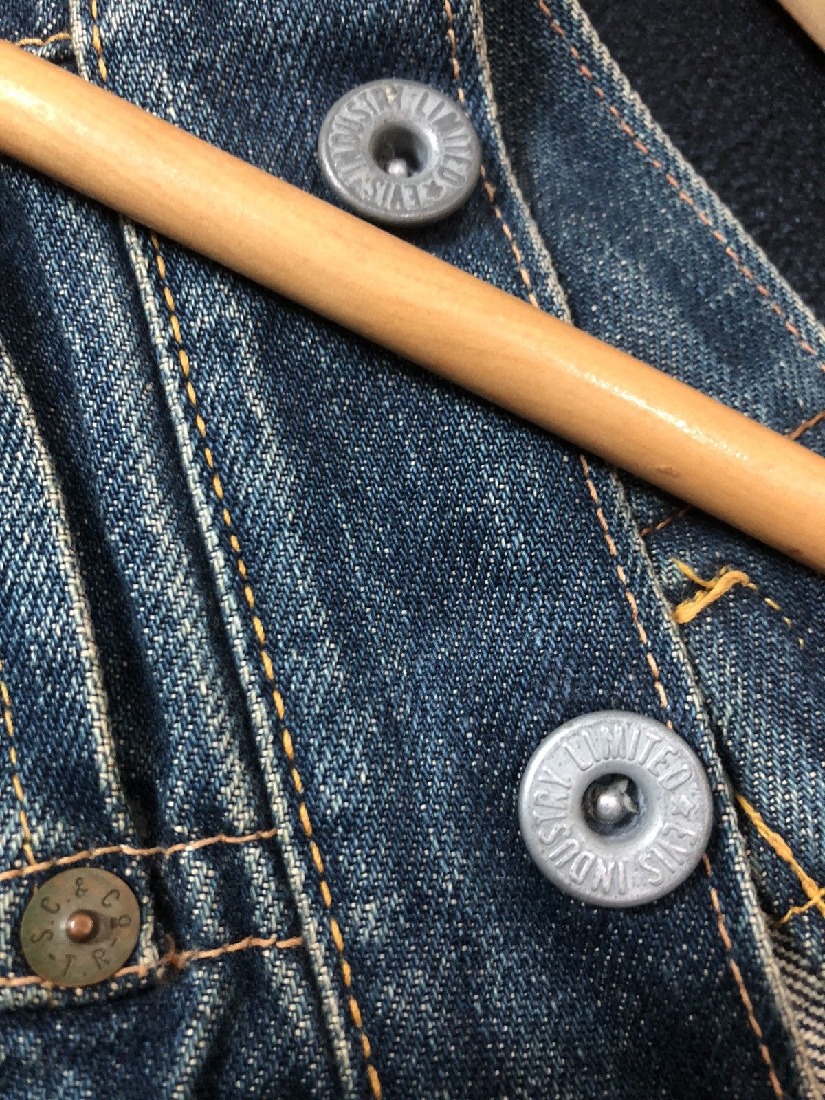 Evisu × Vintage VINTAGE EVIS/EVISU BUCKLE BACK SELVEDGE DISTRESED DENIM JEAN Size US 30 / EU 46 - 13 Thumbnail