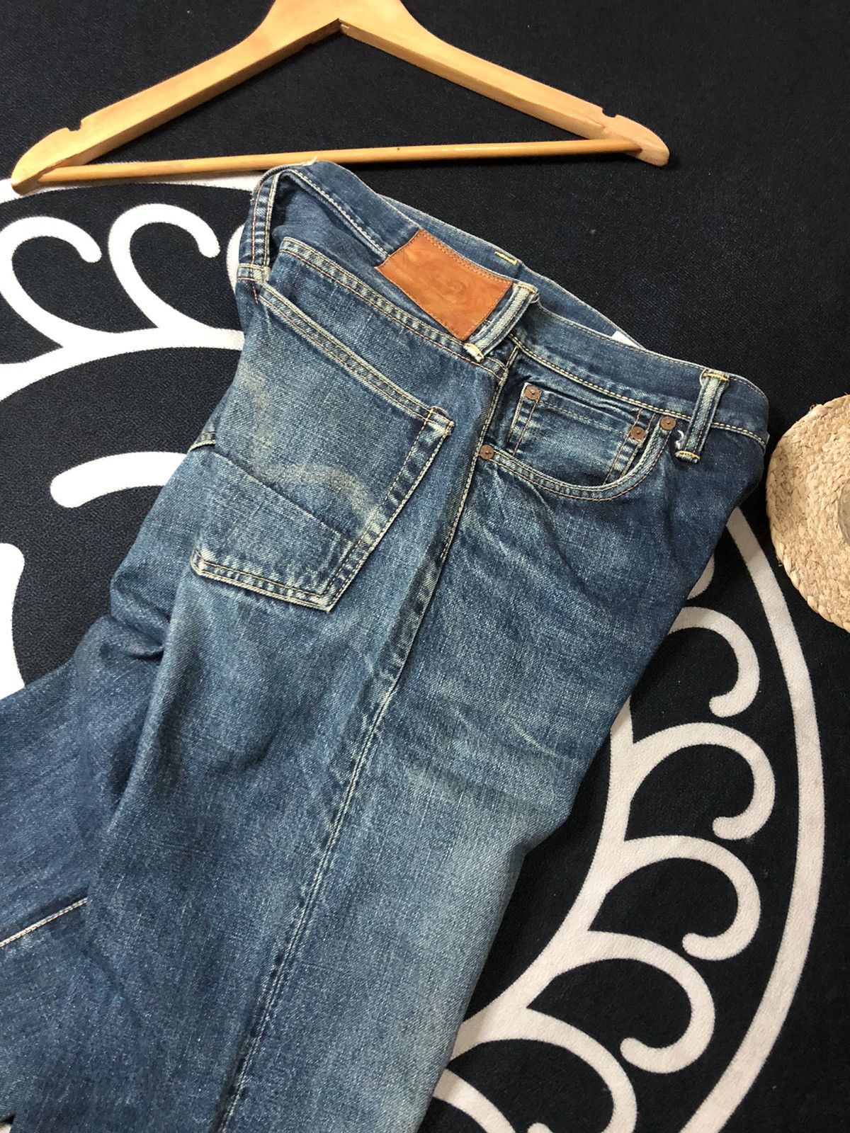 Evisu VINTAGE EVISU SELVEDGE DISTRESSED DENIM JEANS Size US 29 - 6 Thumbnail