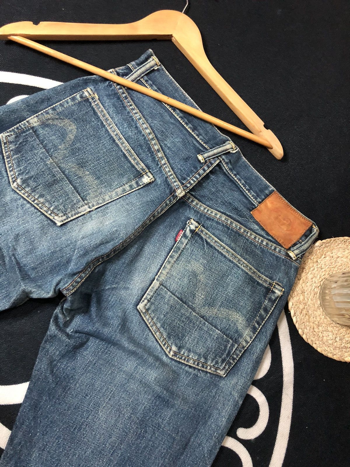 Evisu VINTAGE EVISU SELVEDGE DISTRESSED DENIM JEANS Size US 29 - 2 Thumbnail