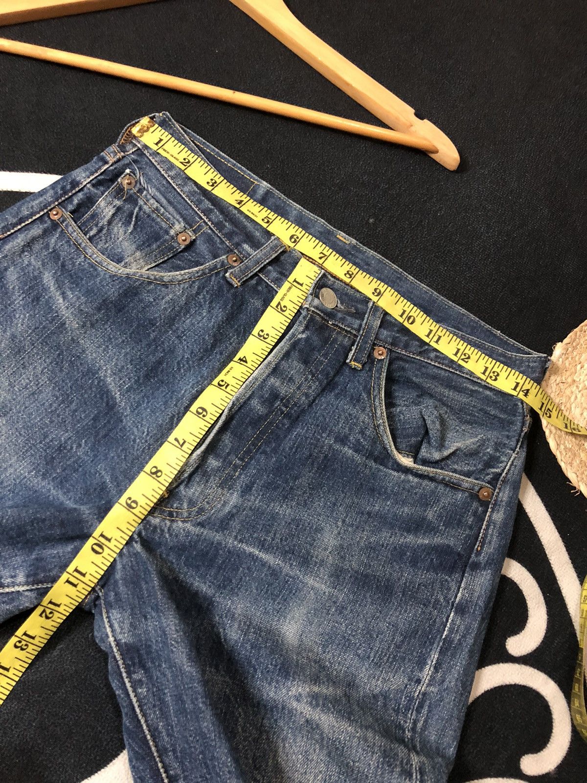 Levi's VINTAGE LEVIS 501 BIG E REPRO 1966 MODEL SELVEDGE DENIM Size US 29 - 15 Thumbnail