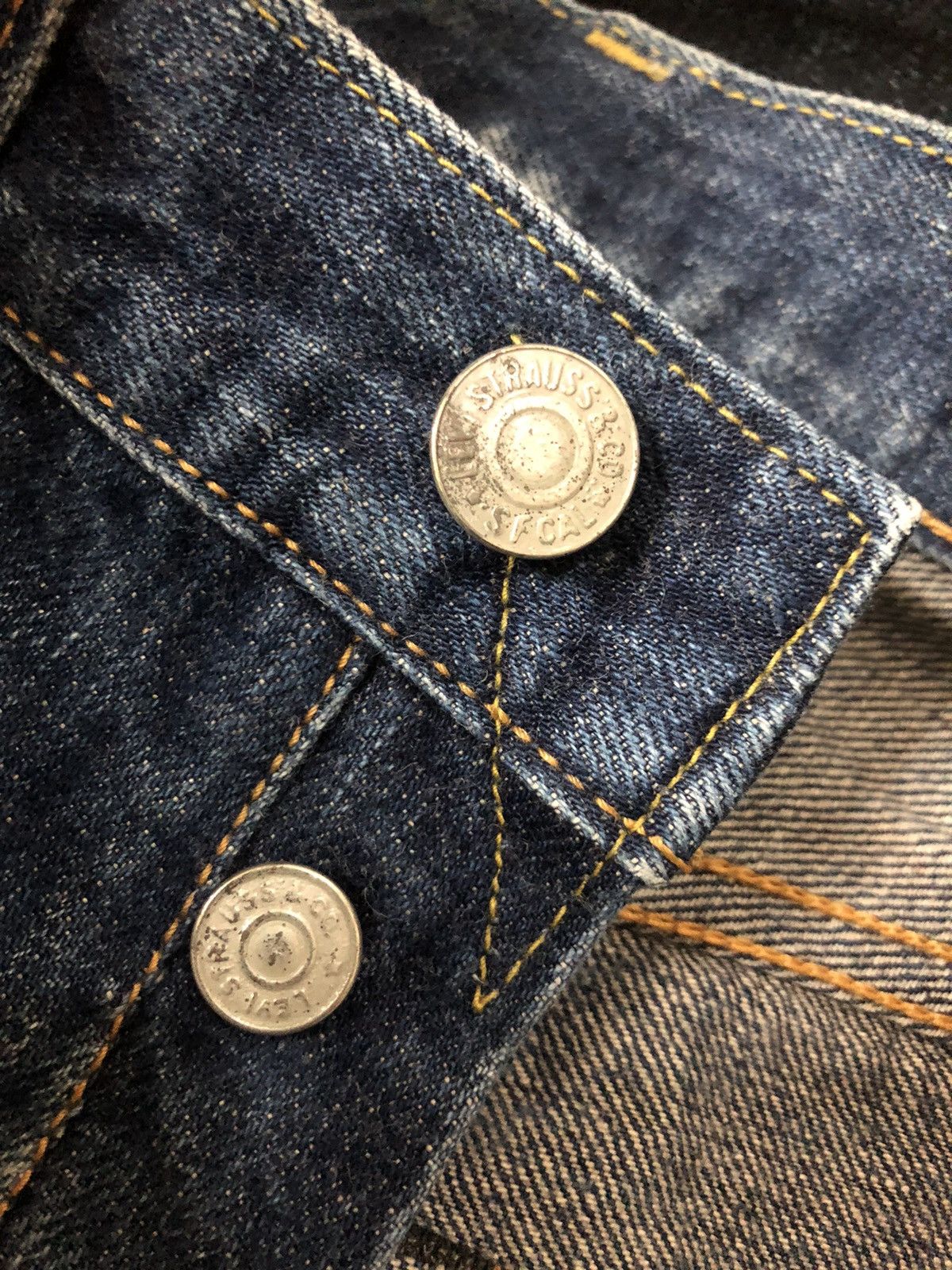 Levi's VINTAGE LEVIS 501 BIG E REPRO 1966 MODEL SELVEDGE DENIM Size US 29 - 5 Thumbnail