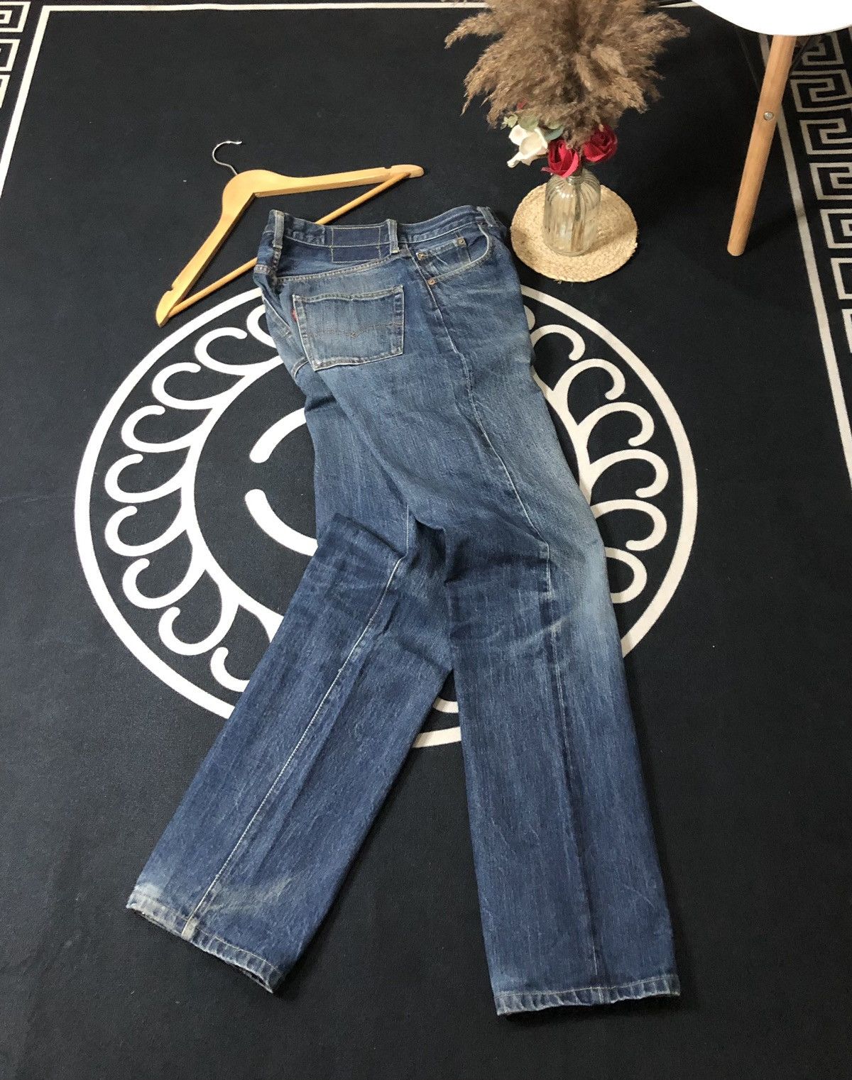Levi's VINTAGE LEVIS 501 BIG E REPRO 1966 MODEL SELVEDGE DENIM Size US 29 - 11 Thumbnail
