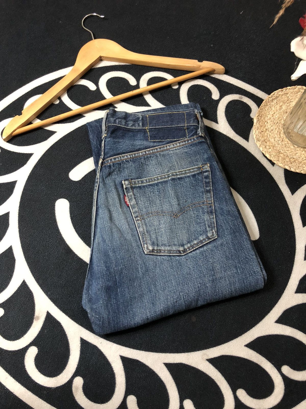 Levi's VINTAGE LEVIS 501 BIG E REPRO 1966 MODEL SELVEDGE DENIM Size US 29 - 18 Thumbnail