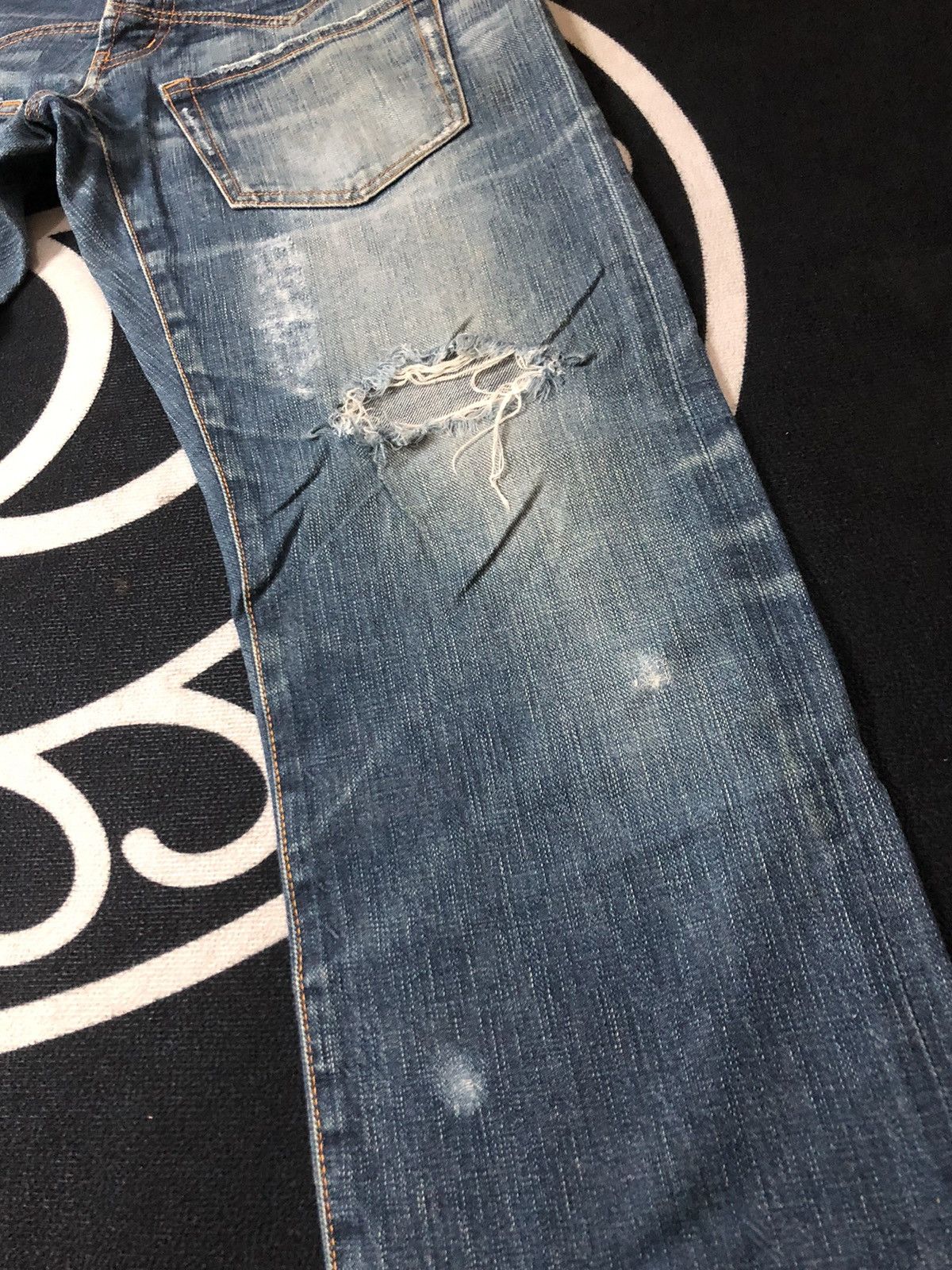 Designer × Issey Miyake × Japanese Brand VINTAGE SUNAOKUWAHARA I.S ISSEY MIYAKE DISTRESED DENIM JEANS Size US 30 / EU 46 - 2 Thumbnail