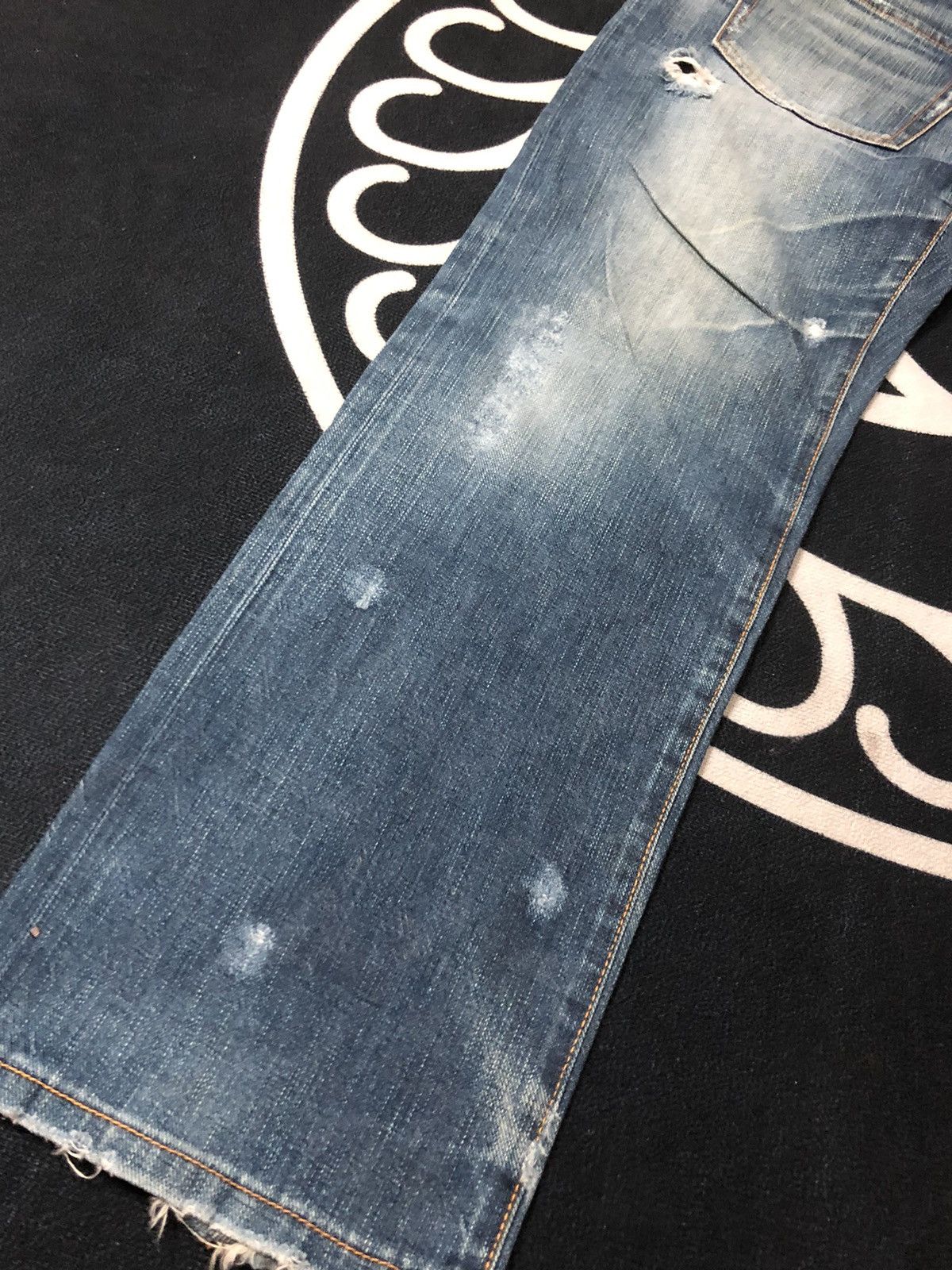 Designer × Issey Miyake × Japanese Brand VINTAGE SUNAOKUWAHARA I.S ISSEY MIYAKE DISTRESED DENIM JEANS Size US 30 / EU 46 - 3 Thumbnail