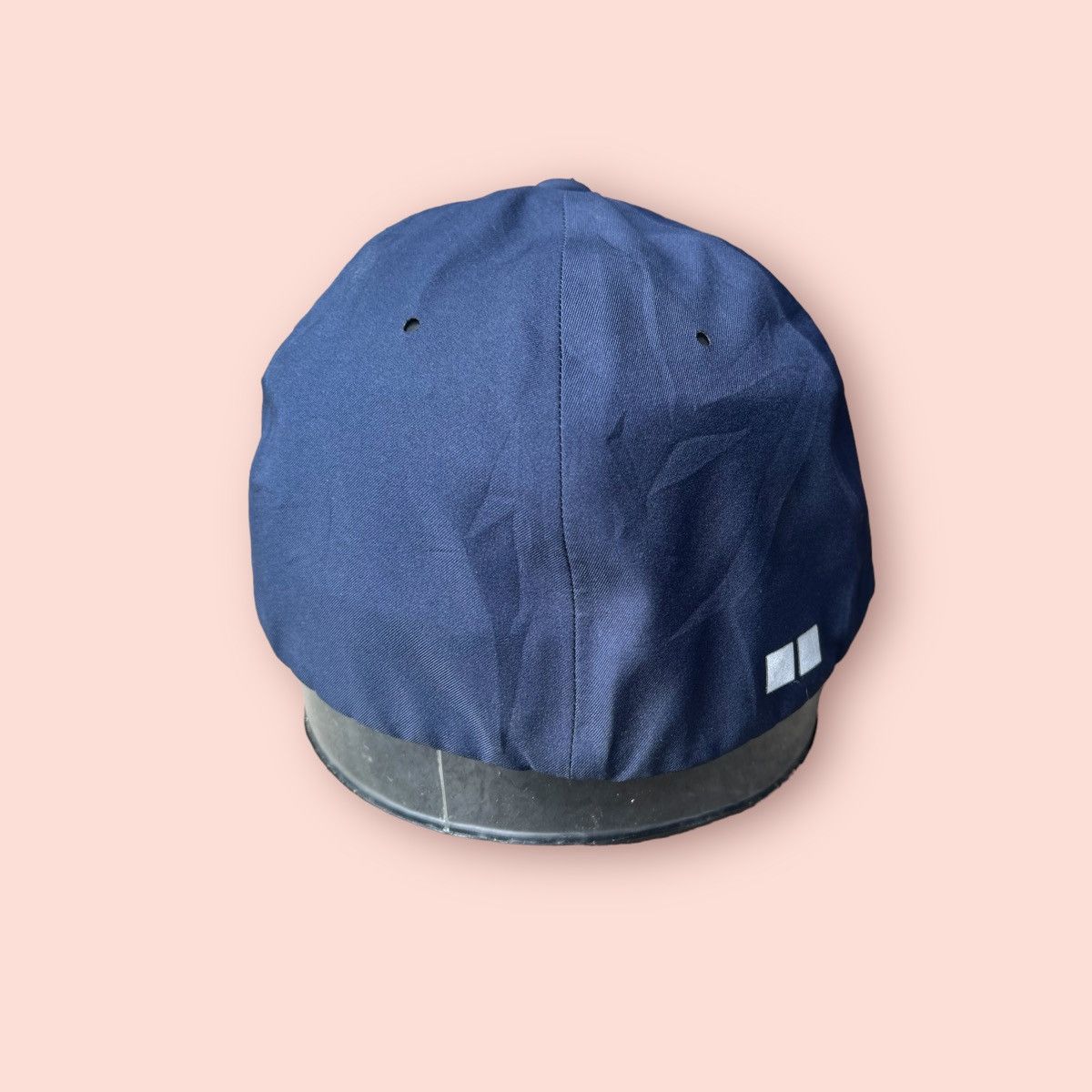 Jun Takahashi × Undercover × Uniqlo RARE UNIQLO SPORTS FITTED HAT Size ONE SIZE - 8 Thumbnail