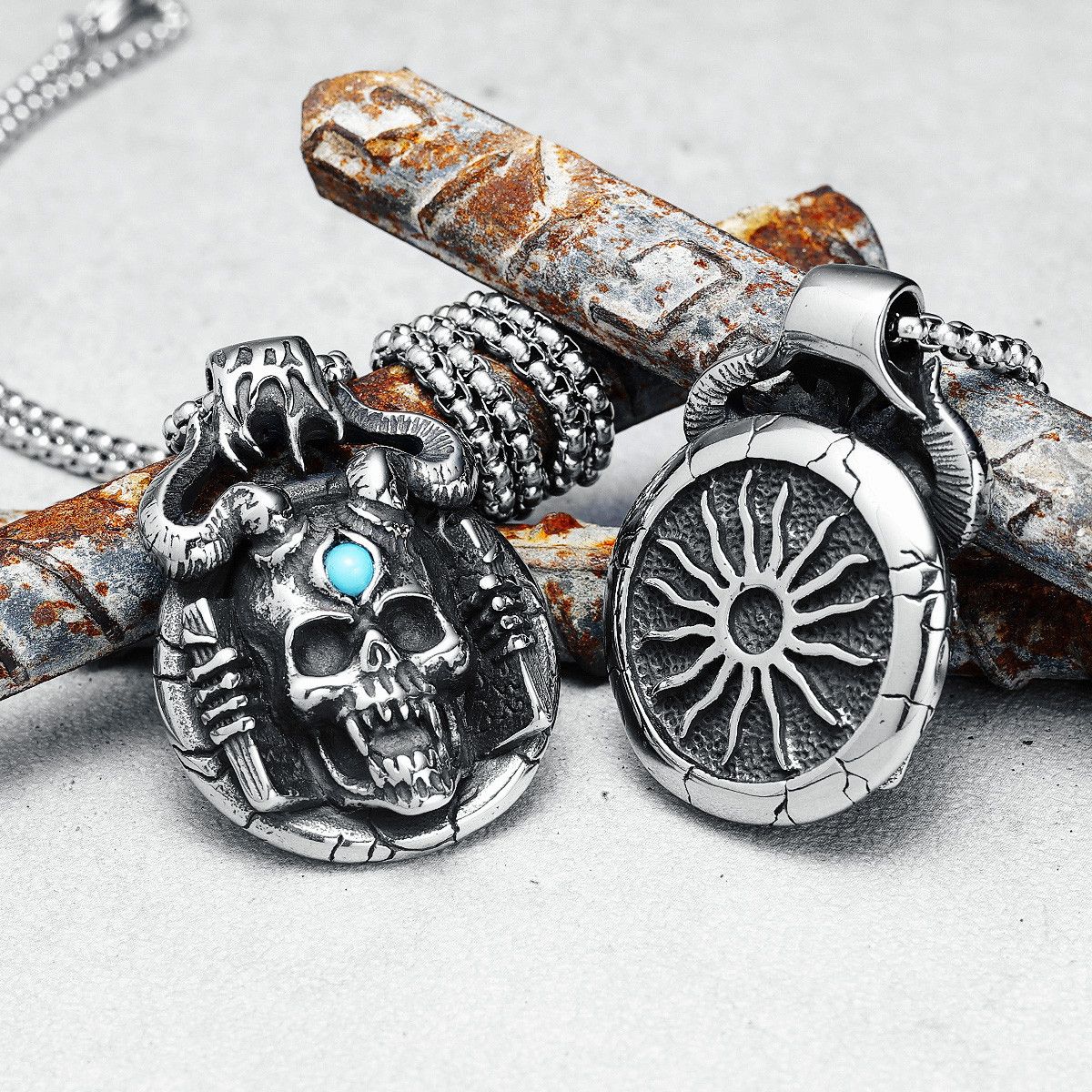 Jewelry 316L Stainless Steel Skull Pendant Necklace Size ONE SIZE - 2 Thumbnail