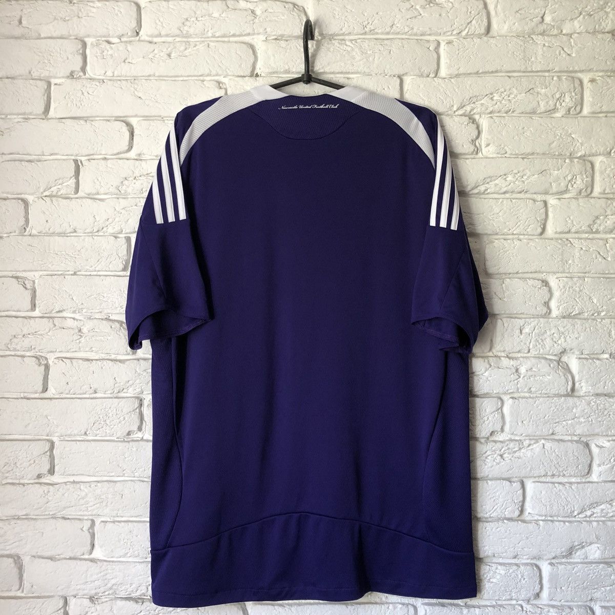 Adidas Newcastle United 2008 2009 away vintage soccer jersey Size US XL / EU 56 / 4 - 5 Thumbnail