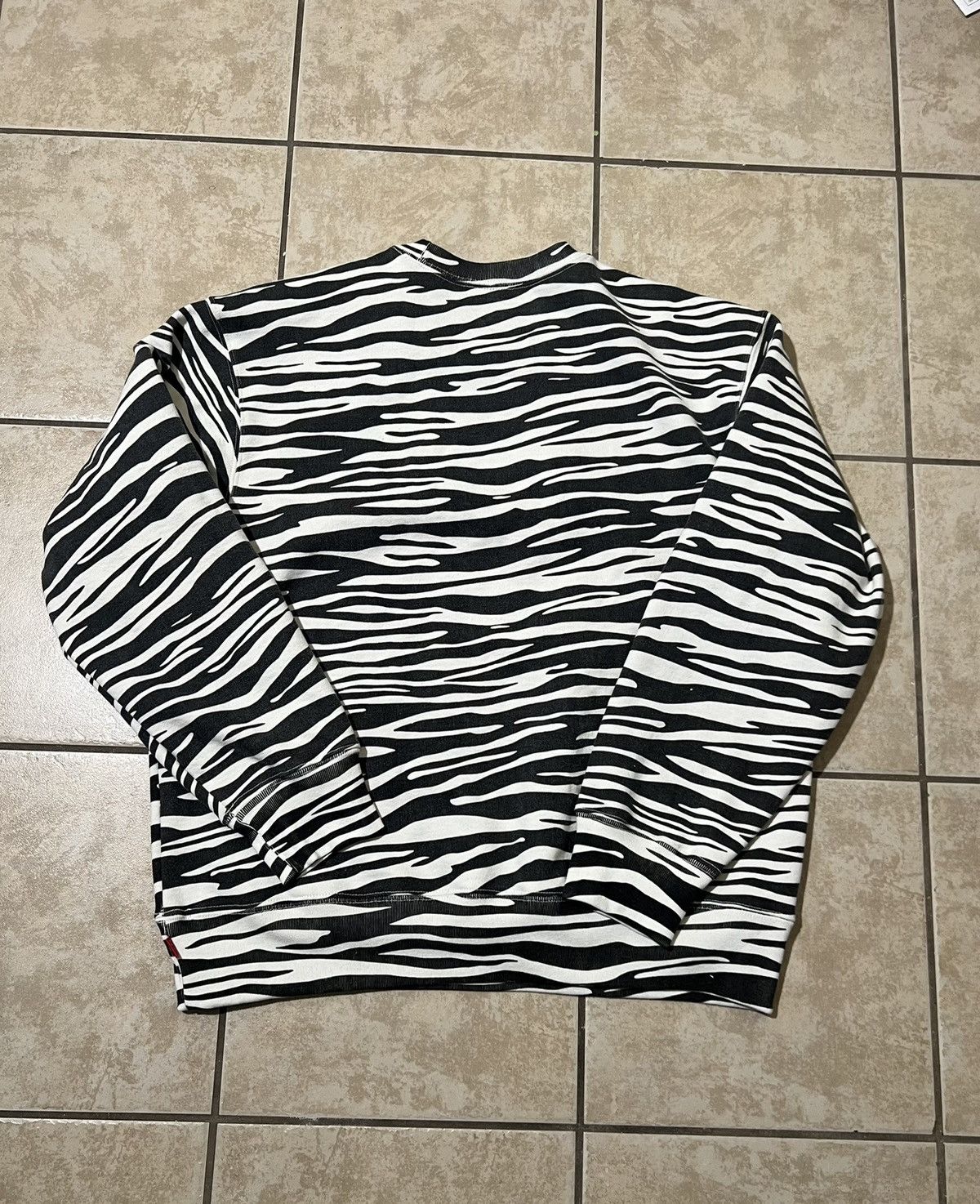 Supreme Box Logo Crewneck (FW22) Zebra Men's - FW22 - US