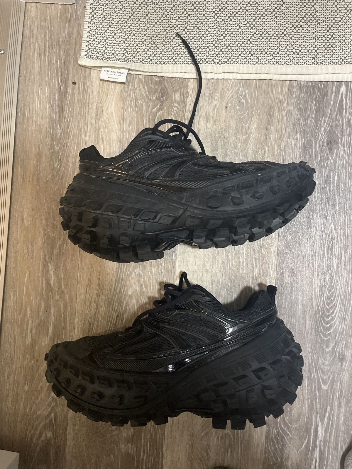 Balenciaga Balenciaga Defender Black Size US 10 / EU 43 - 1 Thumbnail