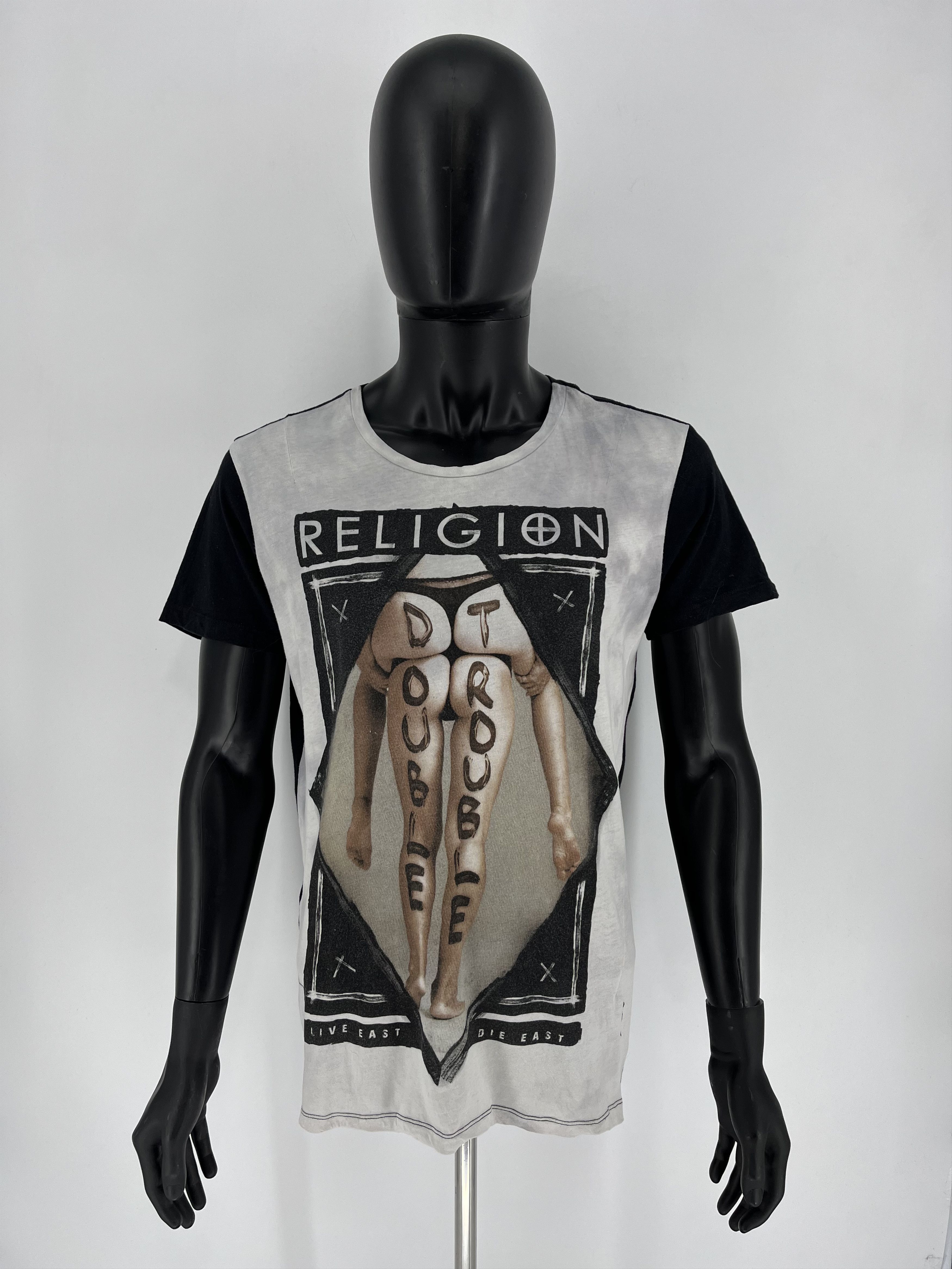 Vintage Vintage Y2k Religion Sexy girl skull Rap Style T-shirt Size US M / EU 48-50 / 2 - 1 Thumbnail