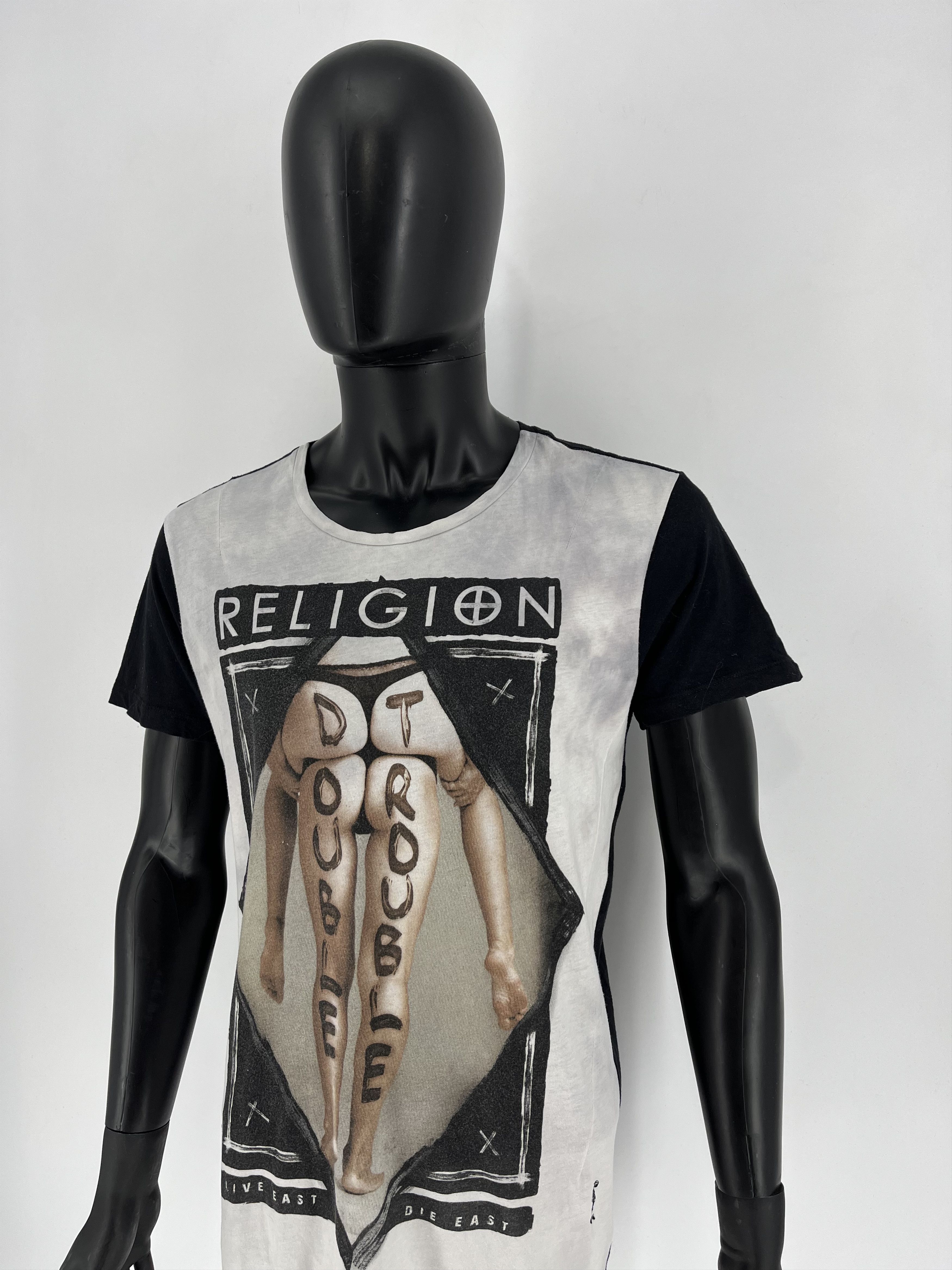 Vintage Vintage Y2k Religion Sexy girl skull Rap Style T-shirt Size US M / EU 48-50 / 2 - 9 Thumbnail