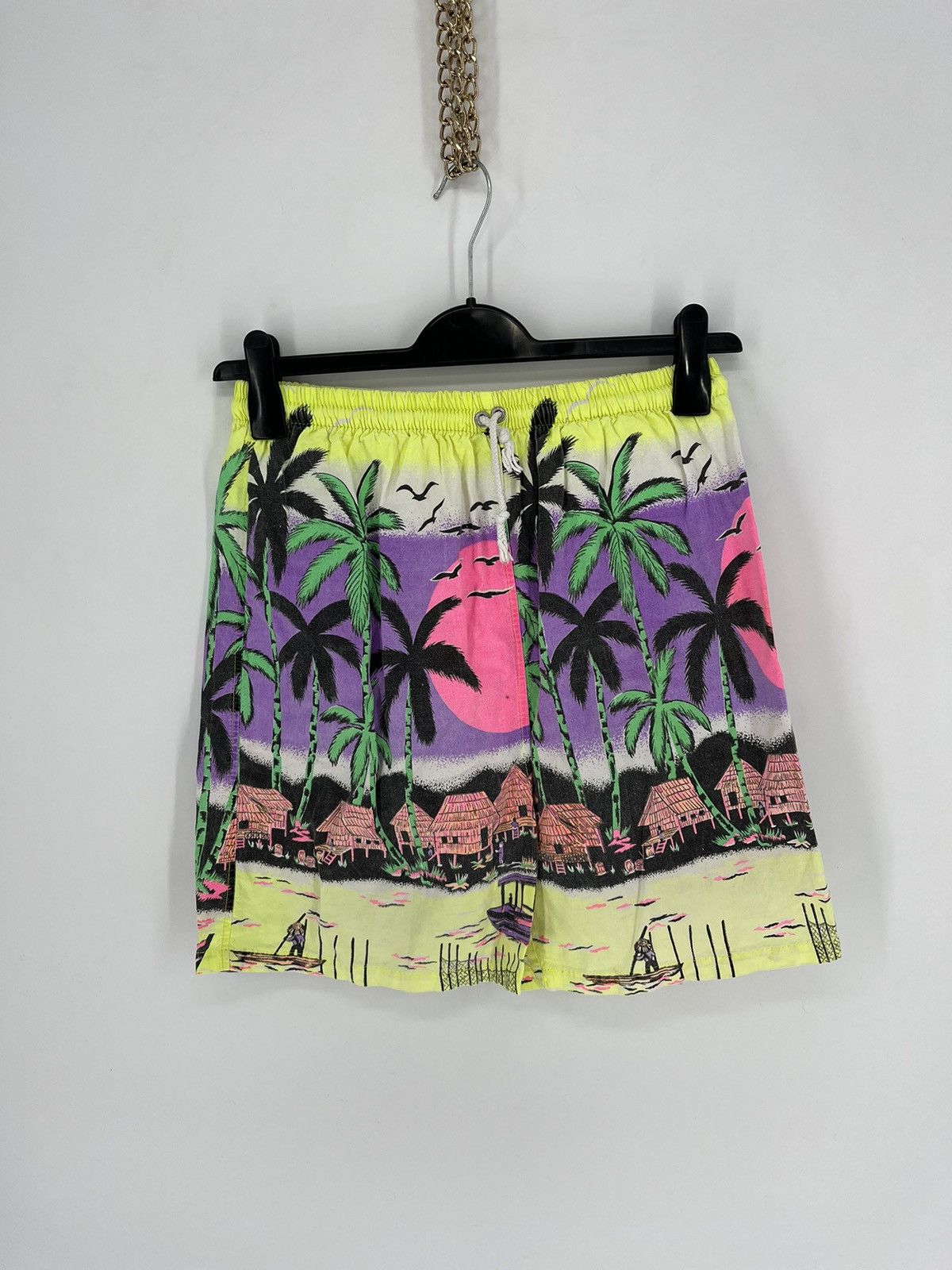 Vintage Vintage Y2K Art Streetwear Hawaiian Shorts Fashion Grailed Size US 30 / EU 46 - 2 Thumbnail