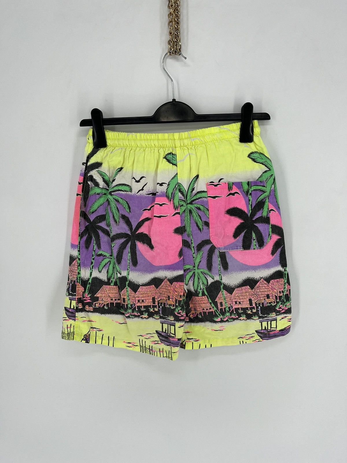 Vintage Vintage Y2K Art Streetwear Hawaiian Shorts Fashion Grailed Size US 30 / EU 46 - 9 Thumbnail