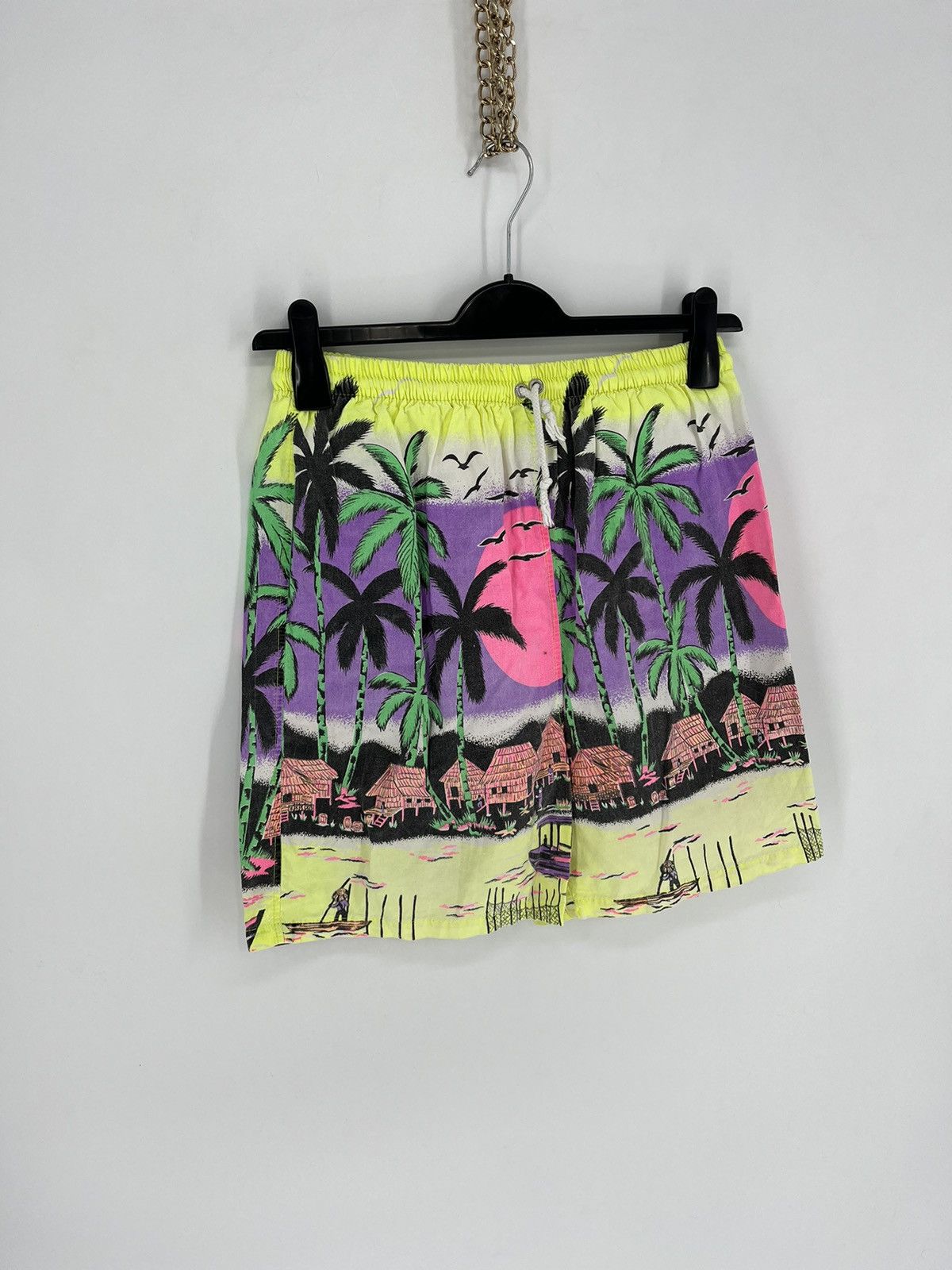 Vintage Vintage Y2K Art Streetwear Hawaiian Shorts Fashion Grailed Size US 30 / EU 46 - 3 Thumbnail