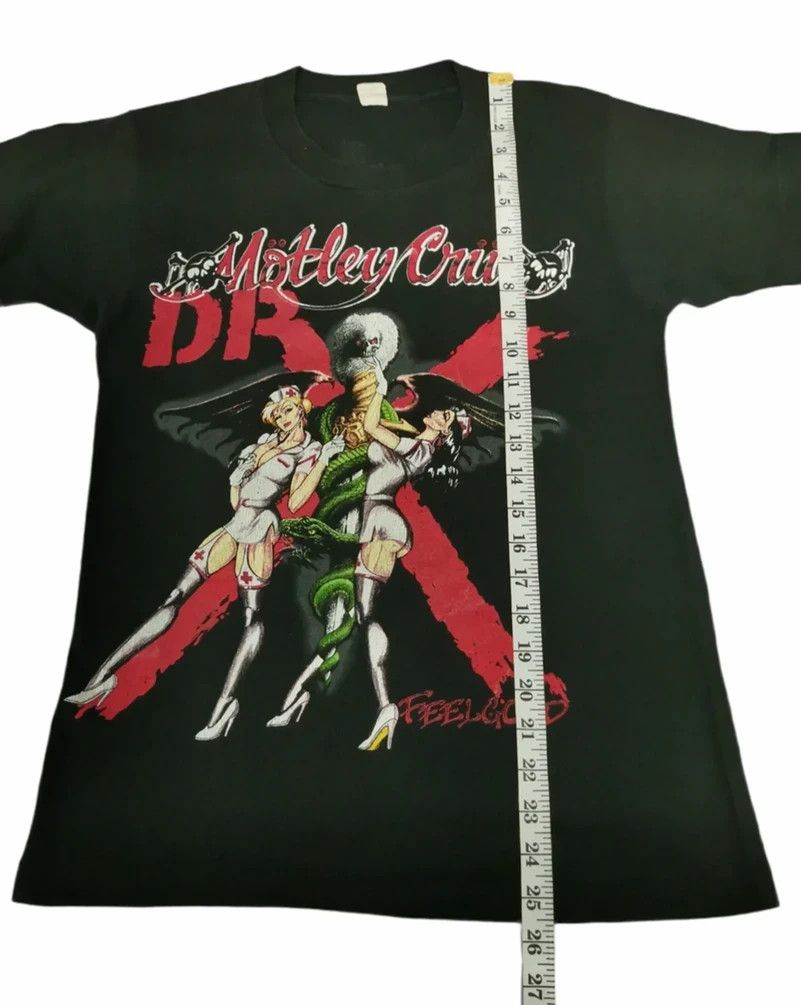 Band Tees Vintage Motley Crue Dr. Feelgood Slayer Metallica Stitches Size US S / EU 44-46 / 1 - 5 Thumbnail