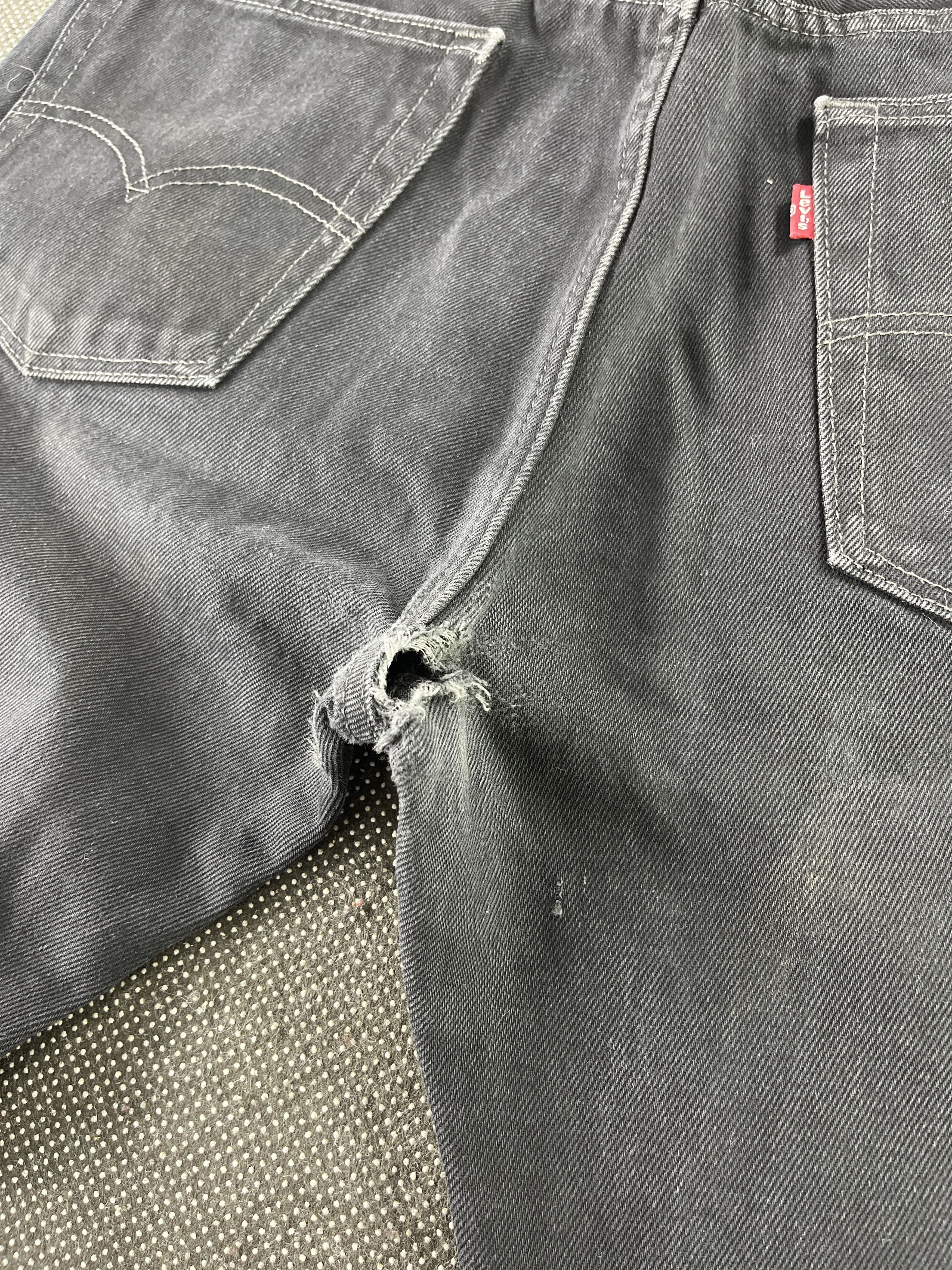 Levi's Vintage Levis 505 RippedJeans - J087 Size US 34 / EU 50 - 10 Thumbnail