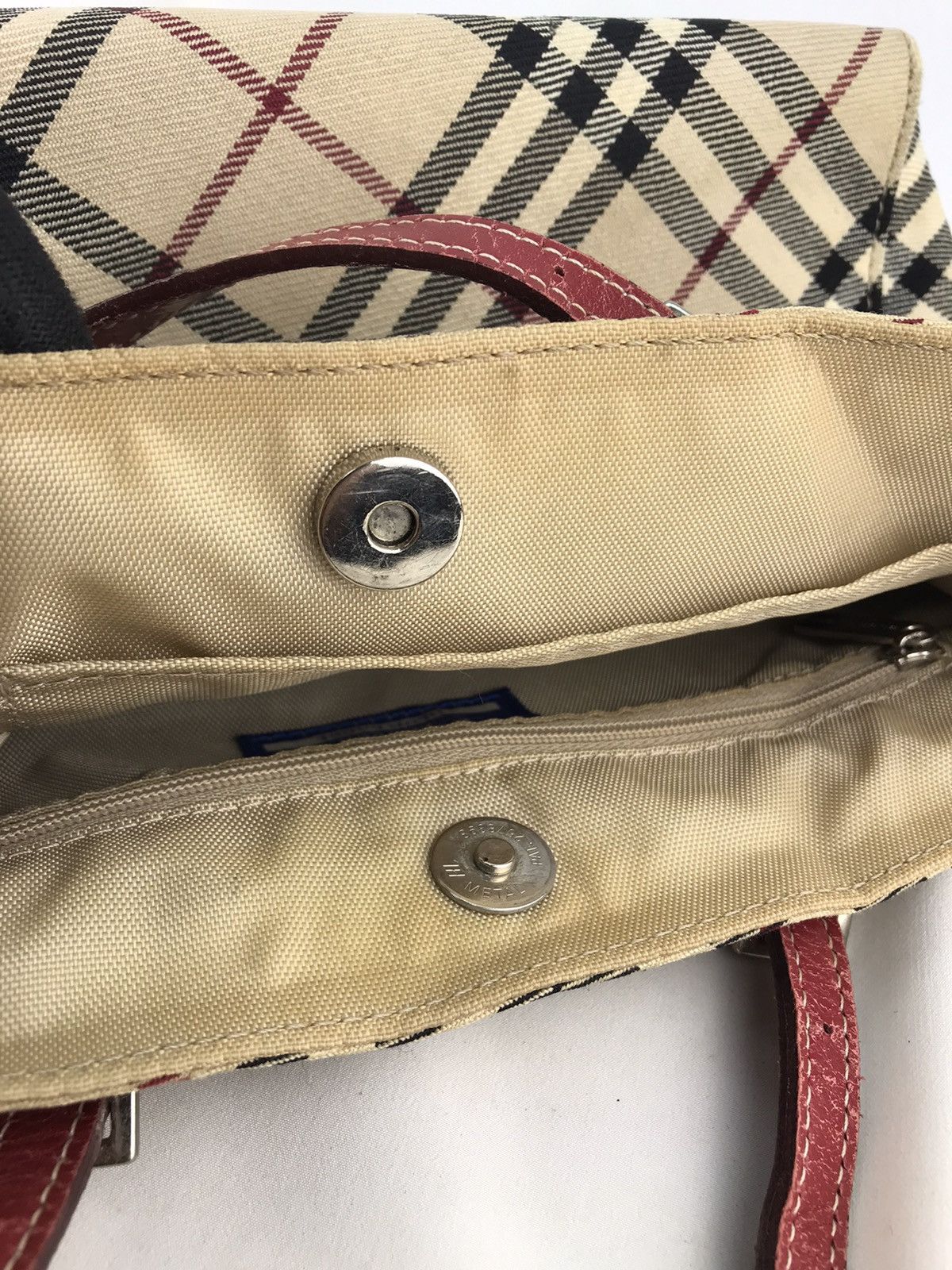 Burberry ❌Last Drop❌ Auth Burberry london Nova blue label handbag Size ONE SIZE - 12 Thumbnail