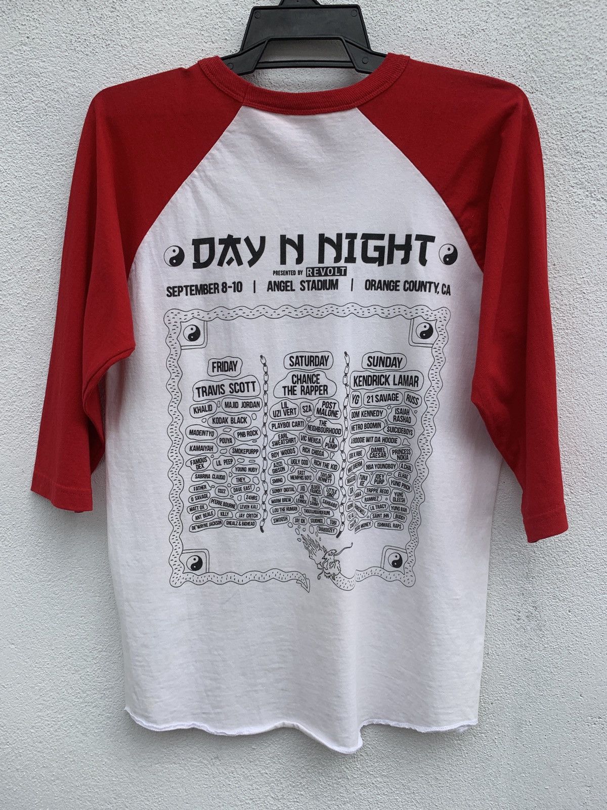 Band Tees Day N Night Hiphop Rap Festival Tour Travis Scott Raglan Tee Size US M / EU 48-50 / 2 - 6 Thumbnail