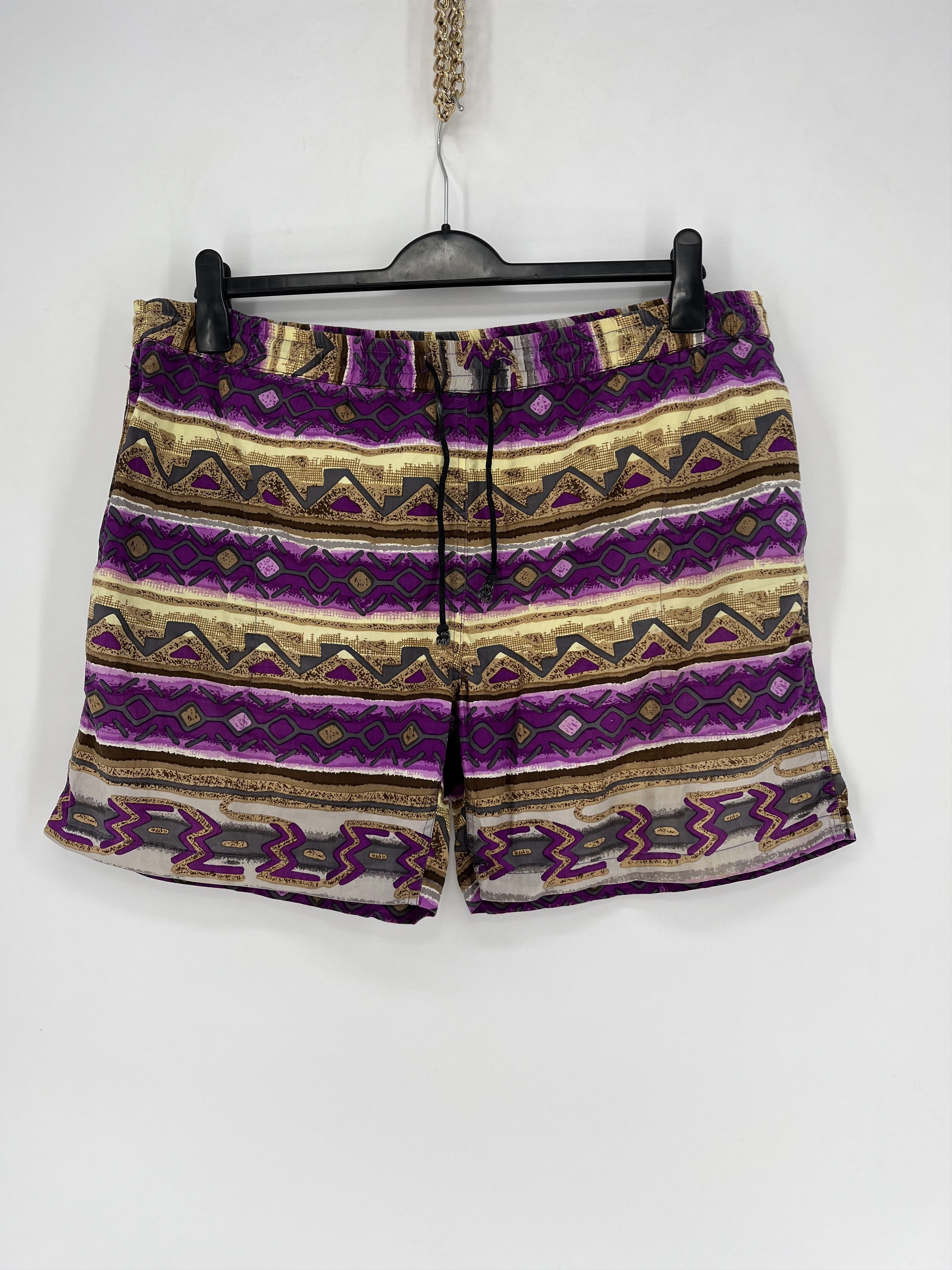 Vintage Vintage Y2K Art Streetwear Hawaiian Shorts Fashion Grailed Size US 32 / EU 48 - 5 Thumbnail