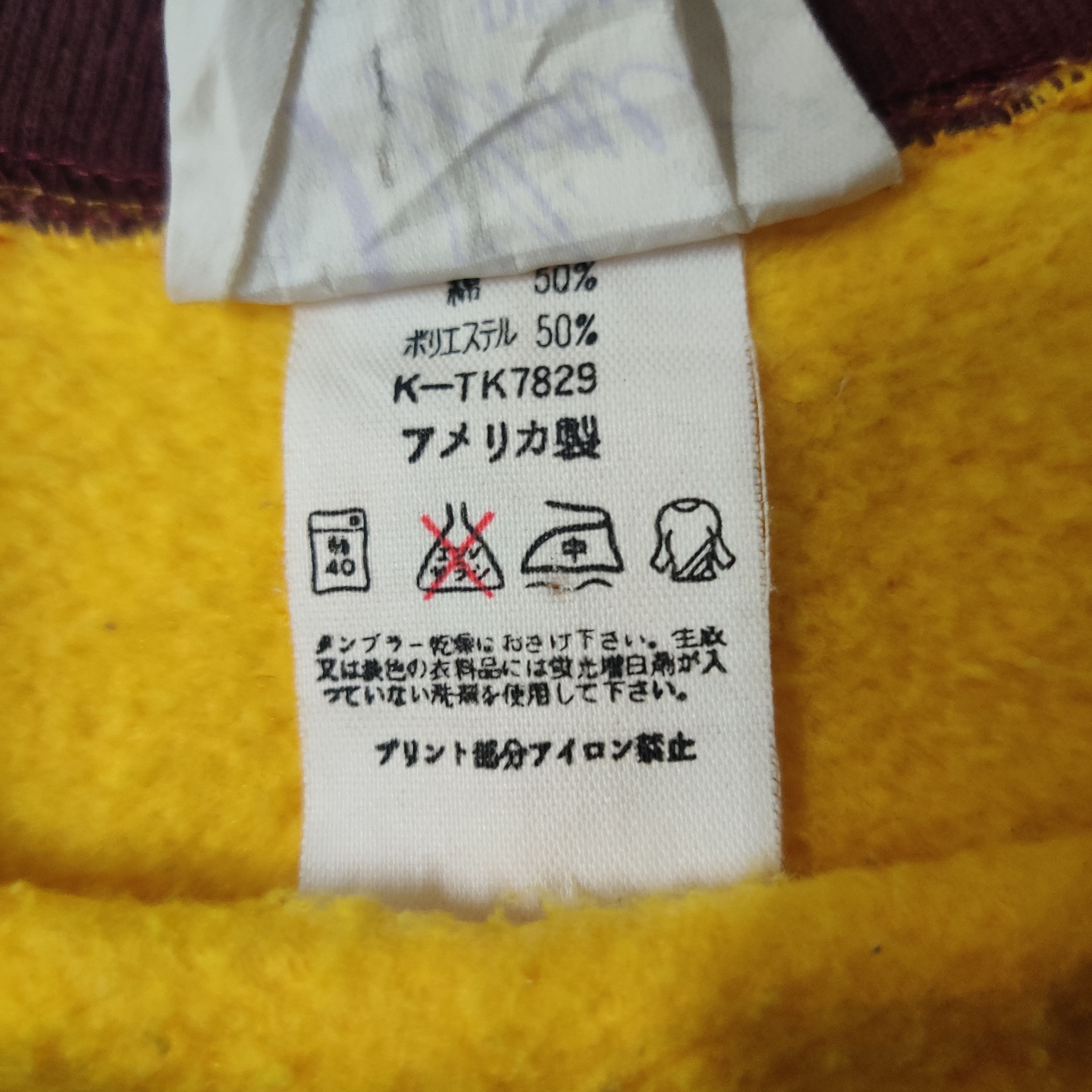 NASCAR Vintage Wacky Races 1994 Hanna-Barbera Nascar Sweatshirt Size US L / EU 52-54 / 3 - 6 Thumbnail