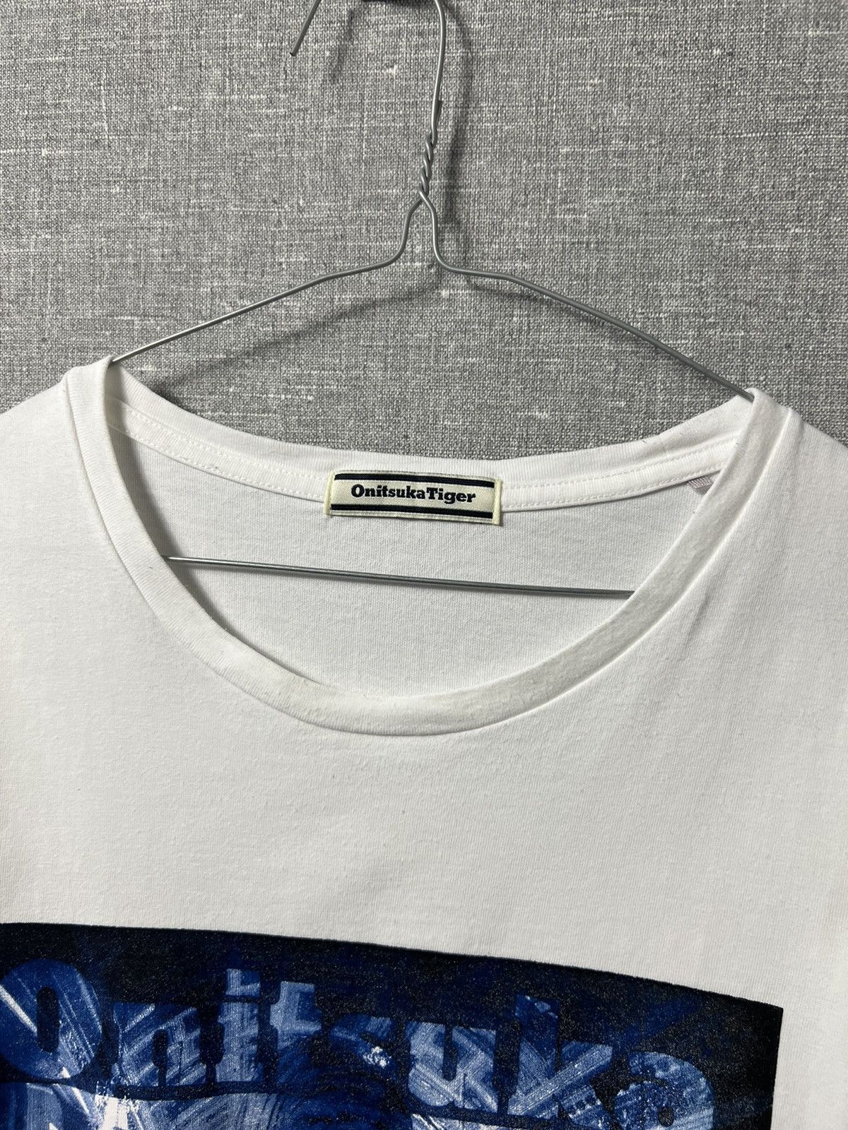 Asics × Japanese Brand × Onitsuka Tiger Rare Onitsuka Tiger Big Logo T-Shirt Size US L / EU 52-54 / 3 - 5 Thumbnail