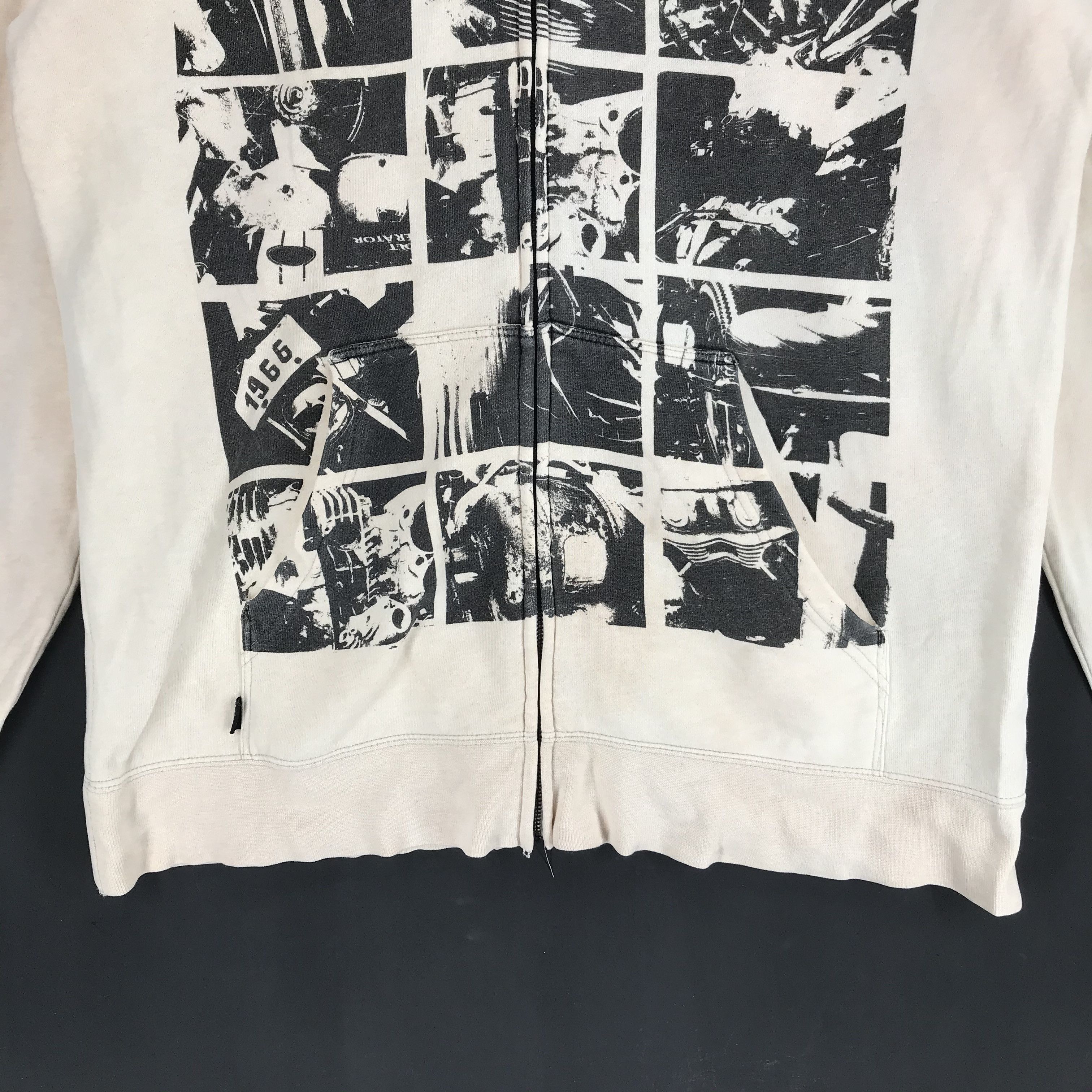 Vans VANS Of The Walls Graphic Zipper Hoodies #2453-94 Size US L / EU 52-54 / 3 - 4 Thumbnail