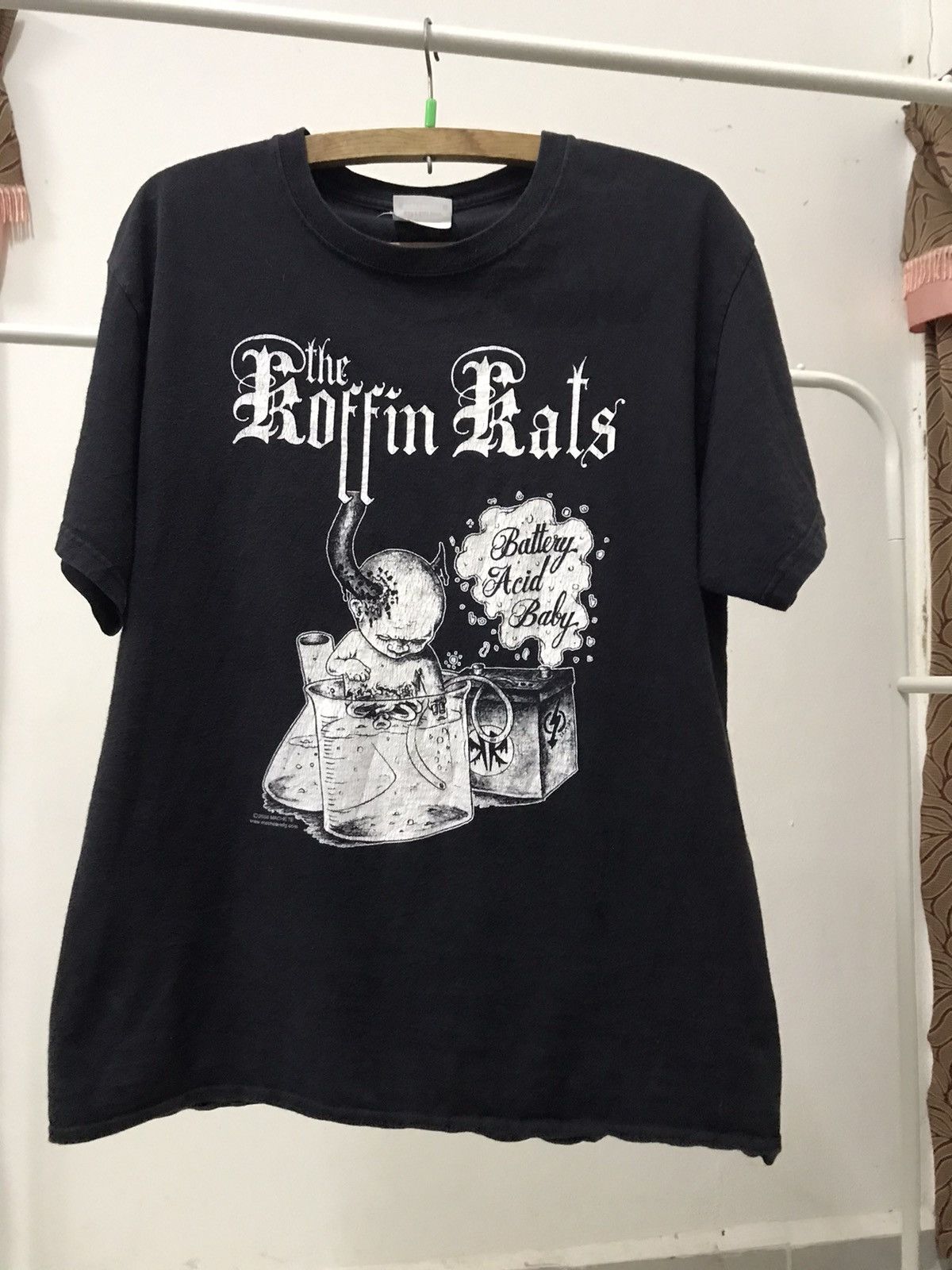 Vintage 08 the koffin kats battery acid baby shirt