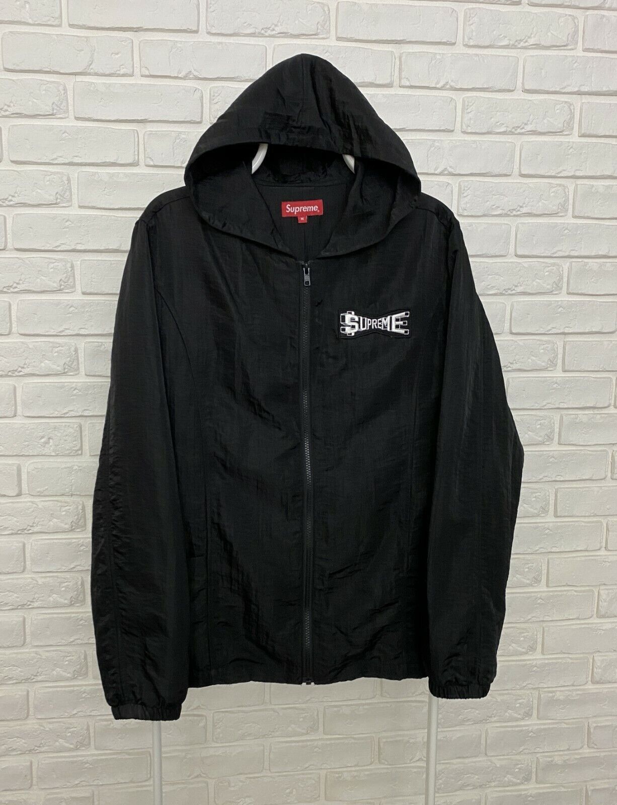 Supreme Supreme Skew Jacket SS17 Nylon Hooded Size M Black Box Logo |  Grailed