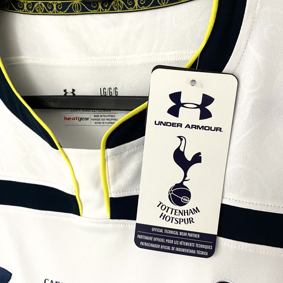 Under Armour NEW 2014 2015 Tottenham Under Armour Vintage Home Jersey Kit Size US L / EU 52-54 / 3 - 6 Thumbnail