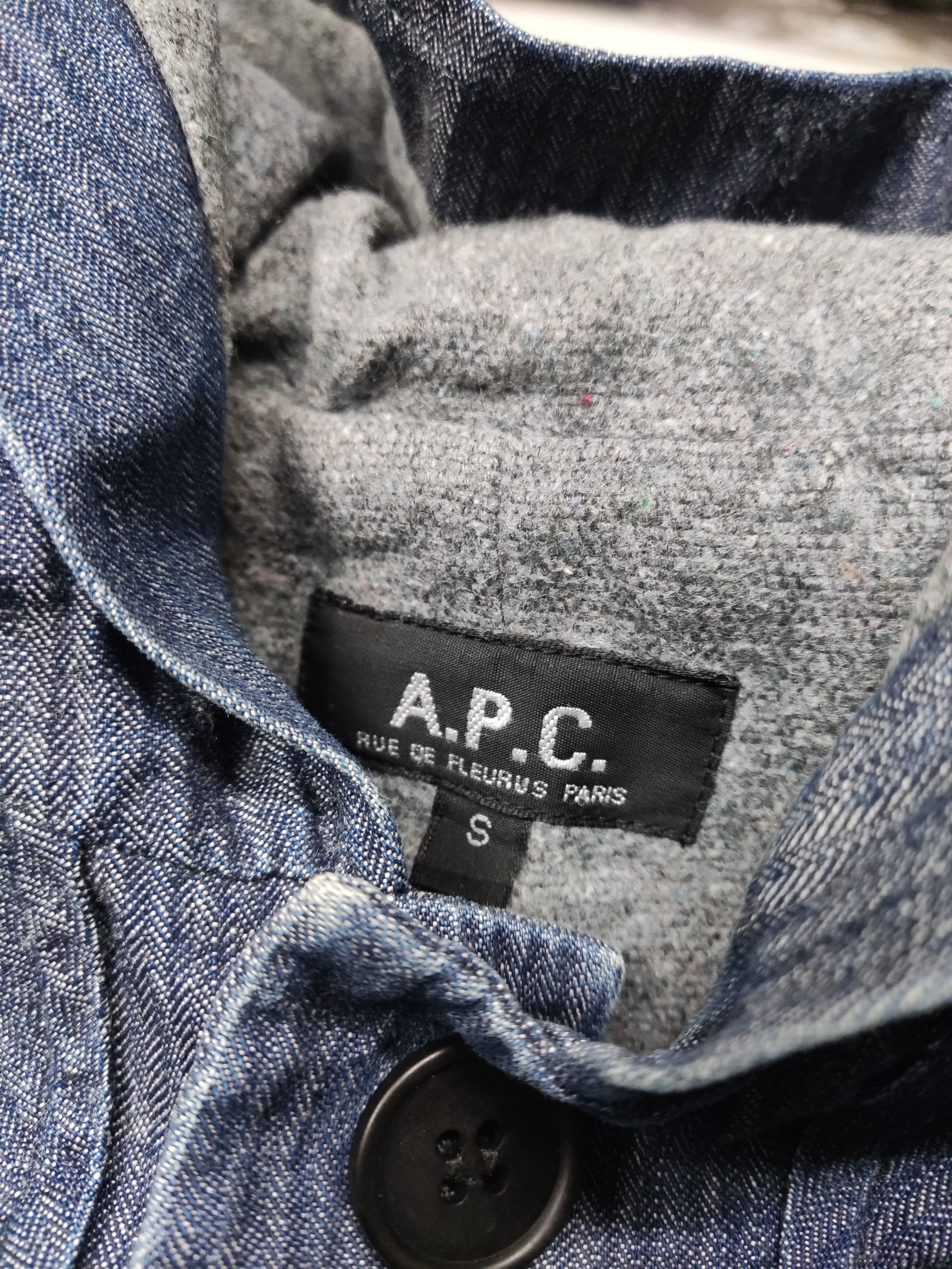 Designer × Japanese Brand 🔥Offer🔥APC JAPAN Hoodie Jeans Button Up Size US S / EU 44-46 / 1 - 1 Thumbnail