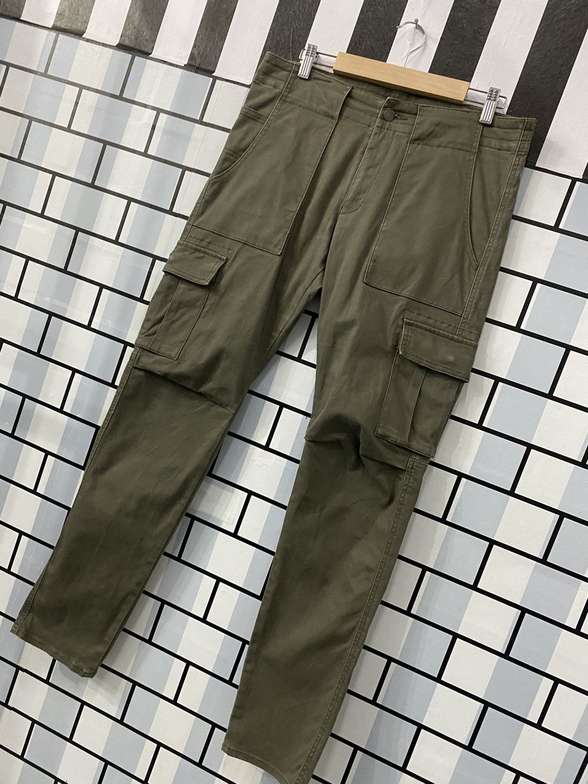 Boycott × Japanese Brand Vintage Boycott Japan Cargo Pants Technical Bush Pocket Slim Size US 32 / EU 48 - 2 Thumbnail