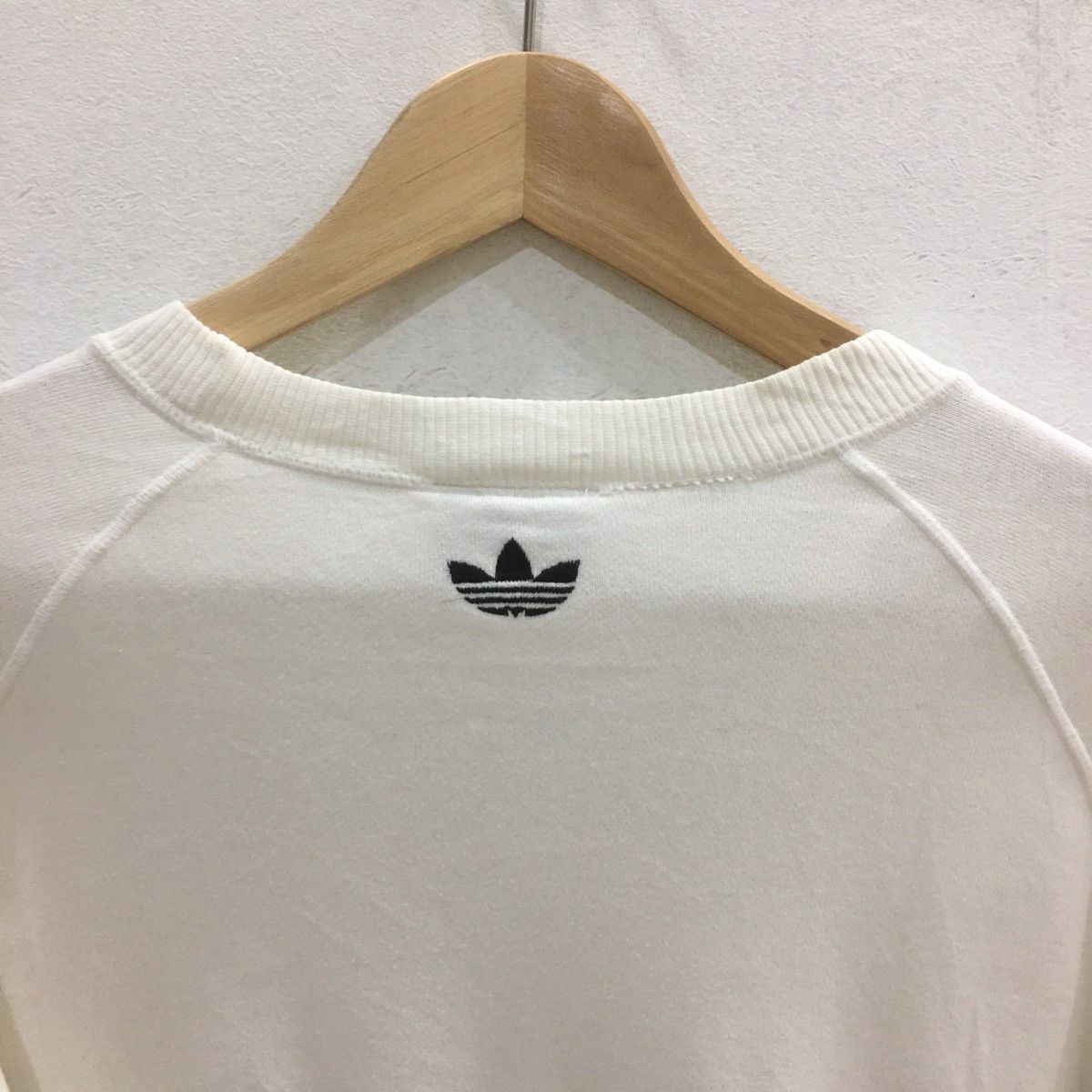 Adidas × Japanese Brand × Vintage Vintage Adidas Sweatshirt Adidas Hoodie Adidas Trefoil Size US M / EU 48-50 / 2 - 7 Thumbnail