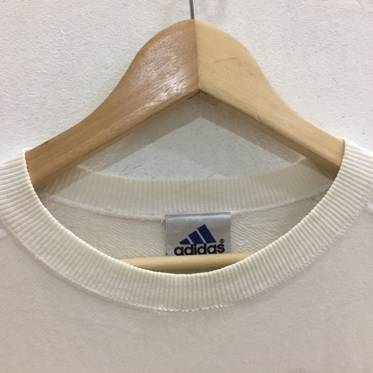 Adidas × Japanese Brand × Vintage Vintage Adidas Sweatshirt Adidas Hoodie Adidas Trefoil Size US M / EU 48-50 / 2 - 8 Thumbnail
