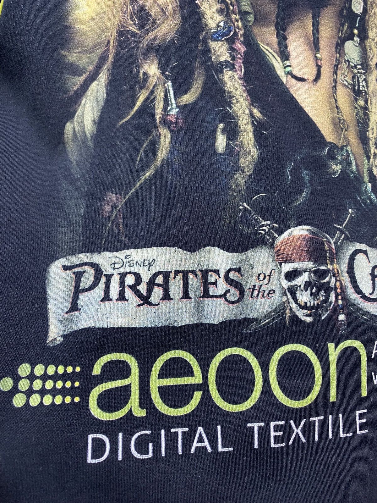 Disney Pirates Of The Caribbean On The Stranger Tides Promo Tee L Size US L / EU 52-54 / 3 - 8 Thumbnail