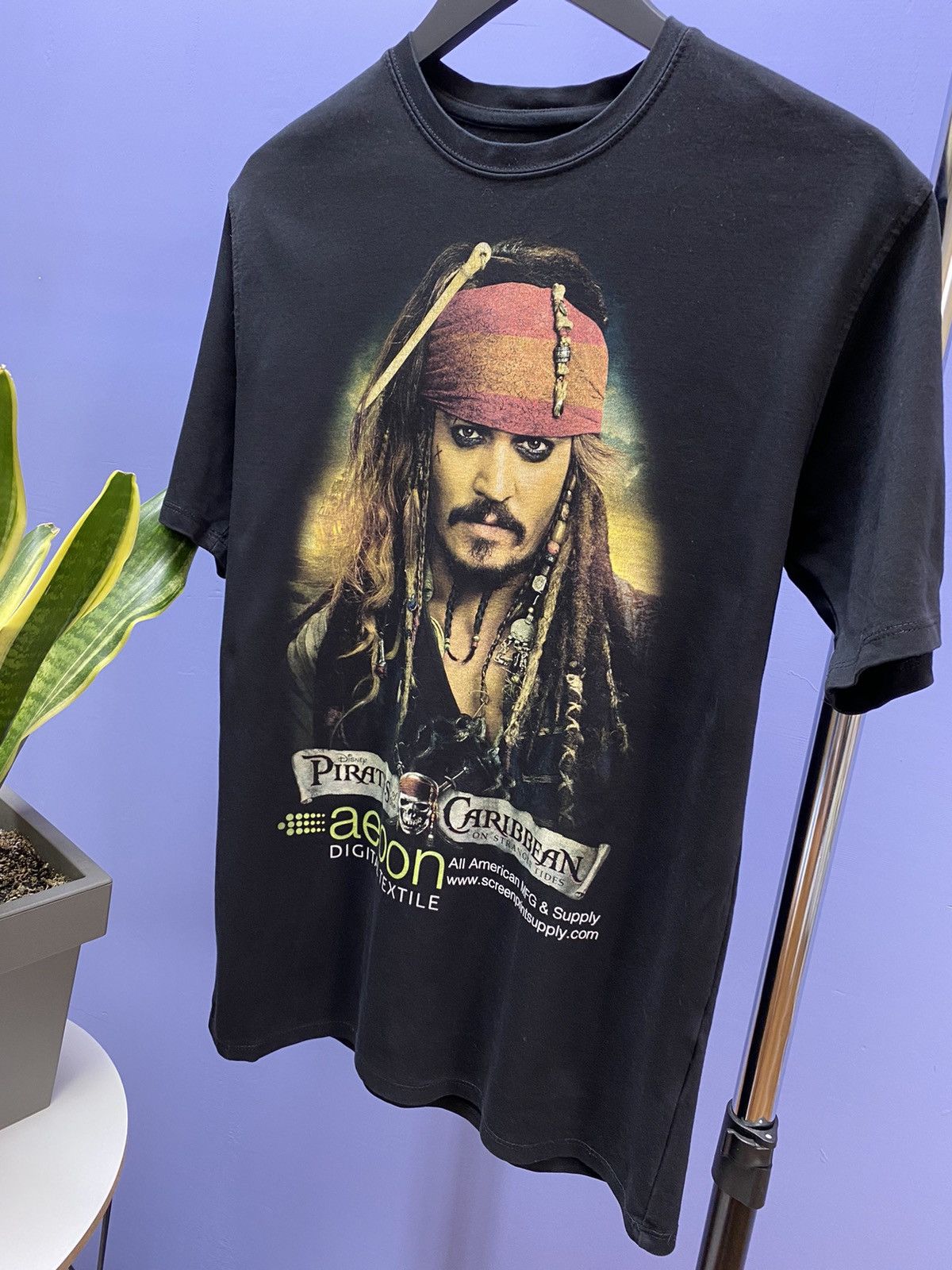 Disney Pirates Of The Caribbean On The Stranger Tides Promo Tee L Size US L / EU 52-54 / 3 - 2 Thumbnail