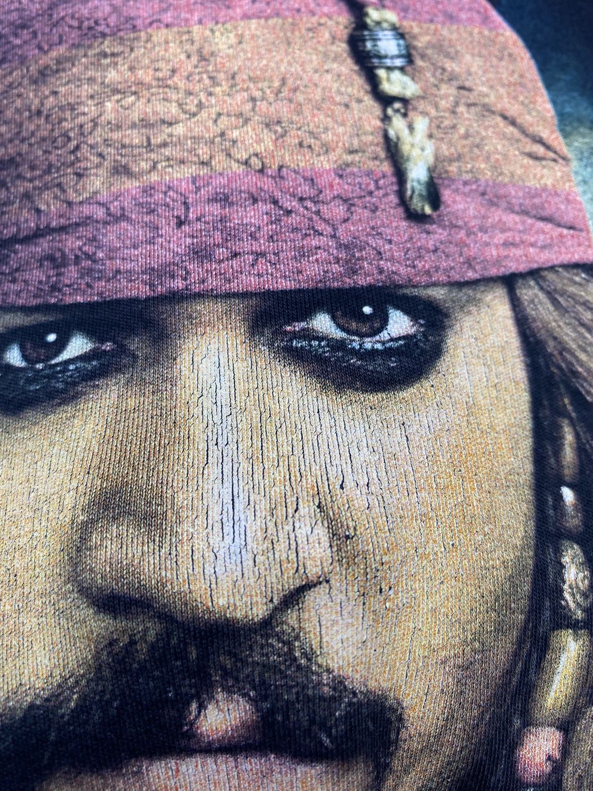 Disney Pirates Of The Caribbean On The Stranger Tides Promo Tee L Size US L / EU 52-54 / 3 - 9 Thumbnail