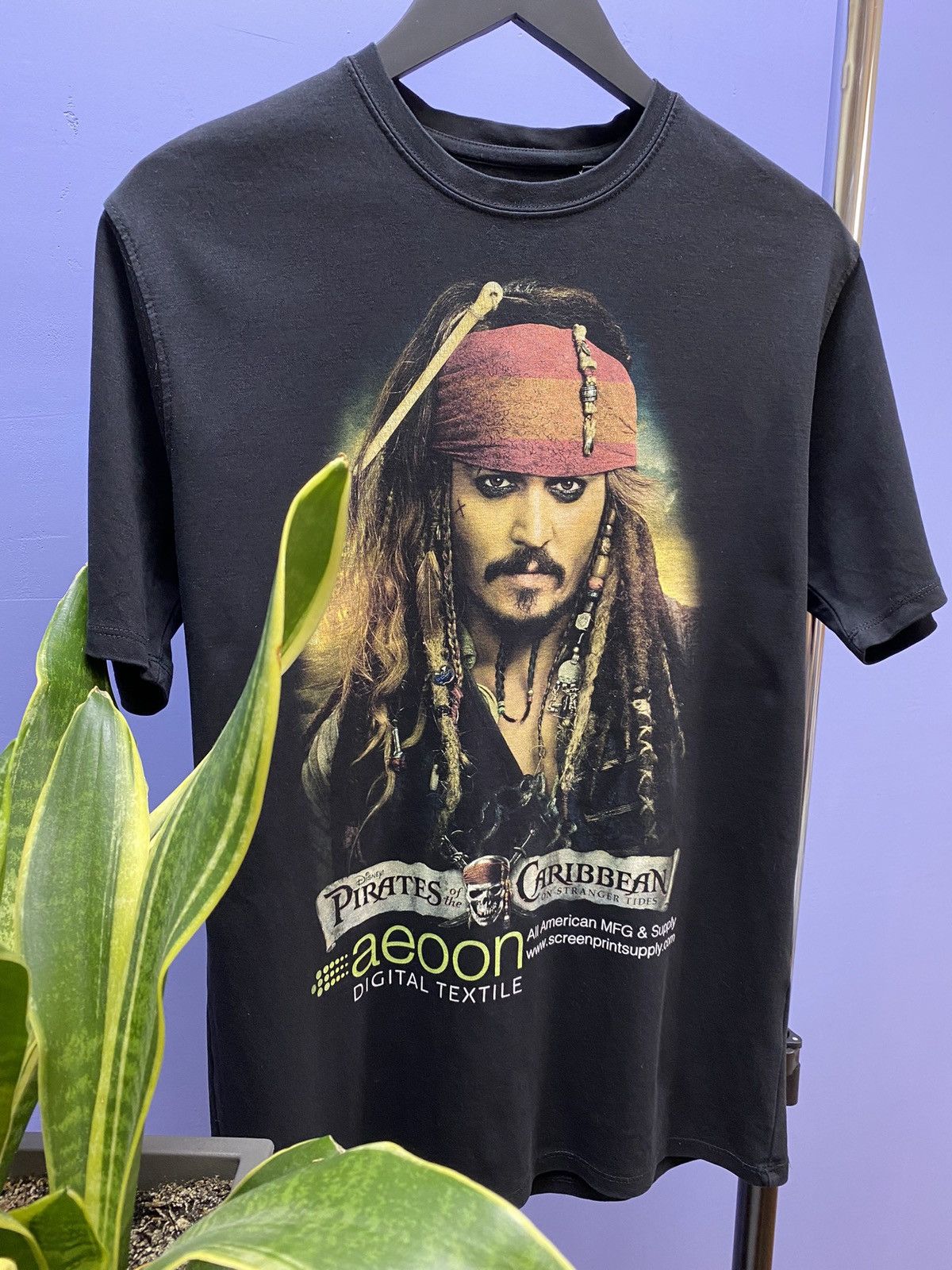 Disney Pirates Of The Caribbean On The Stranger Tides Promo Tee L Size US L / EU 52-54 / 3 - 3 Thumbnail
