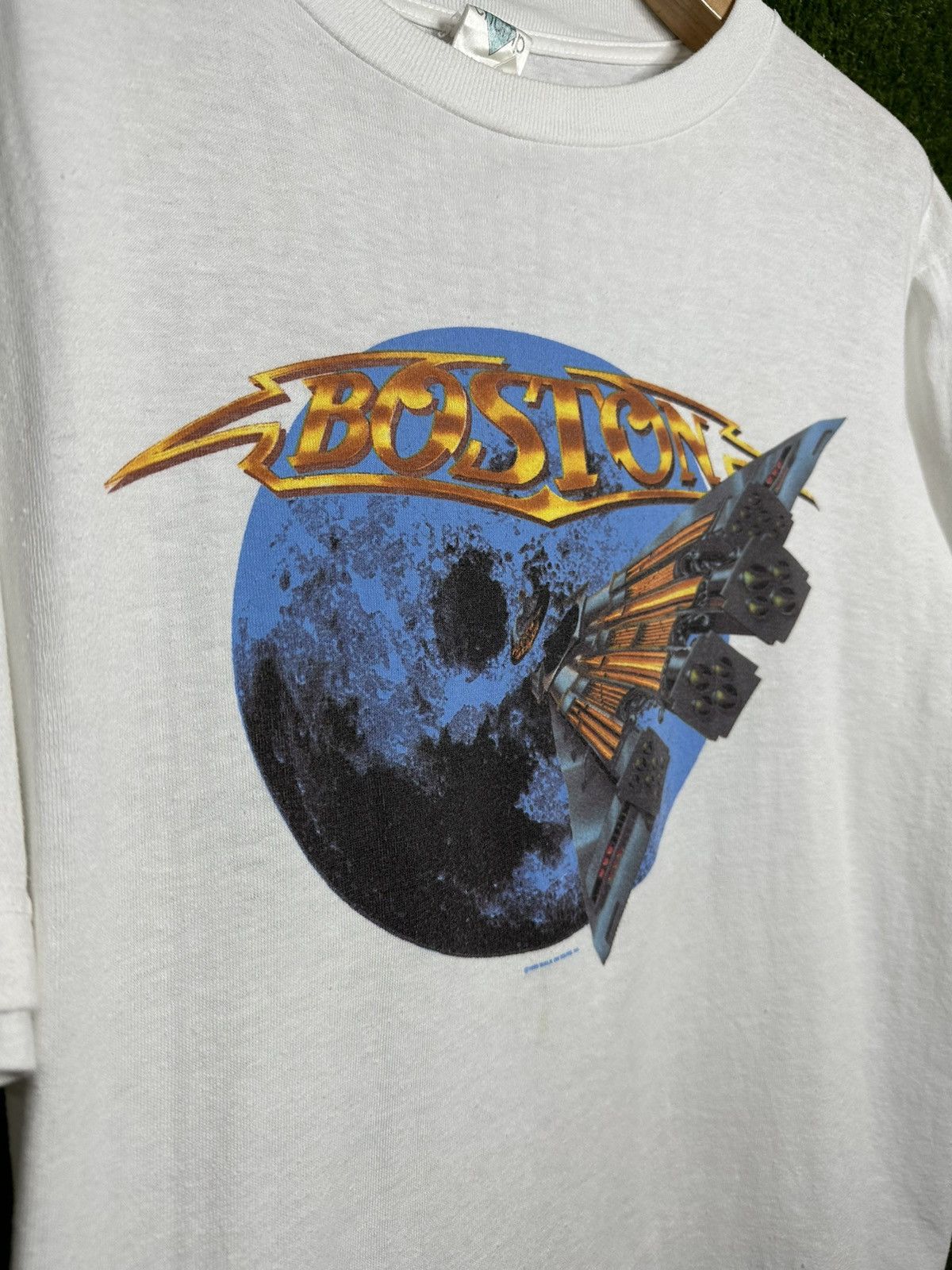 Band Tees 🚨Vintage Boston Walk On Tour 1995 Band tee T-Shirt Size US L / EU 52-54 / 3 - 4 Thumbnail