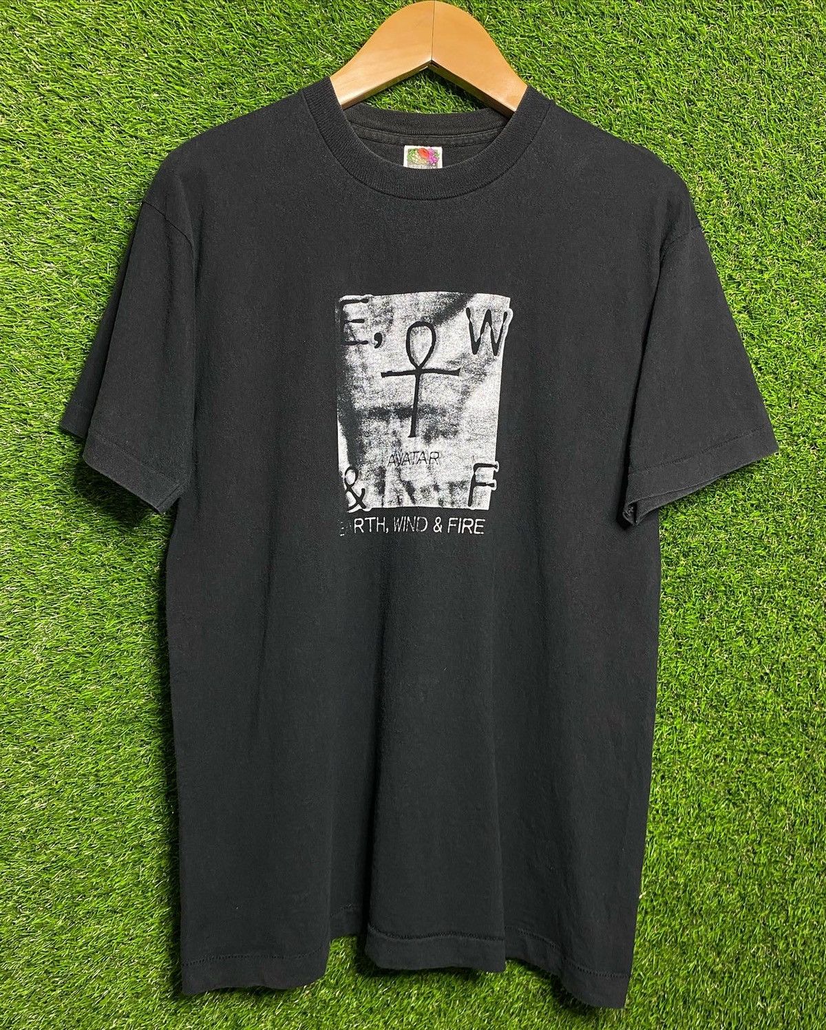 🚨Vintage Earth, Wind & Fire Avatar 90s Band T-Shirt