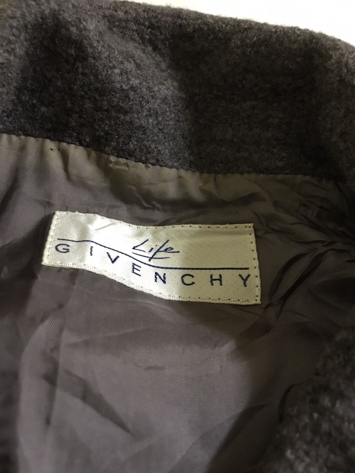 Givenchy × Vintage Givenchy button style jacket Size US L / EU 52-54 / 3 - 5 Thumbnail