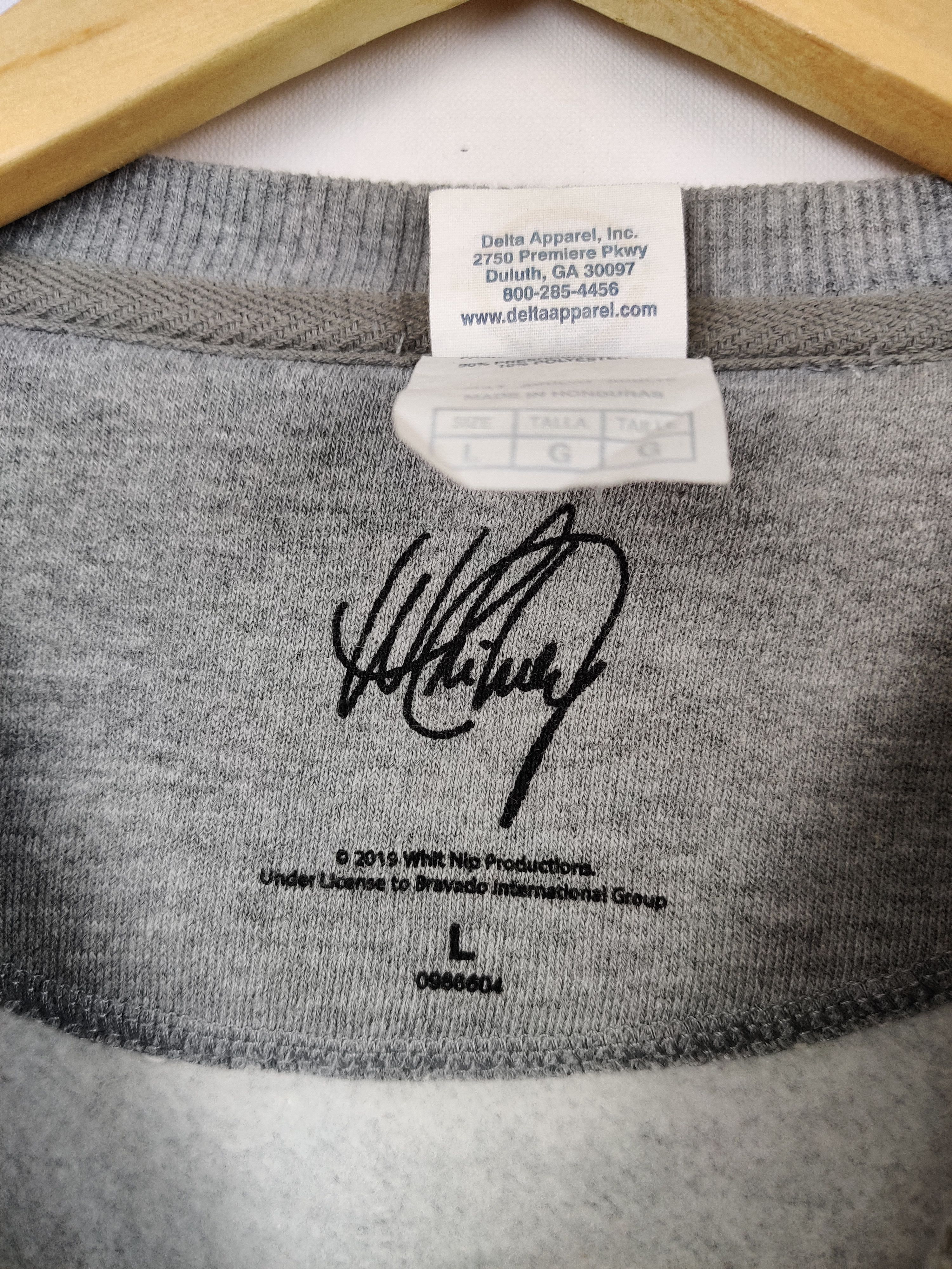 Band Tees Vintage Whitney Houston Crewneck Sweatshirt Size US L / EU 52-54 / 3 - 9 Thumbnail