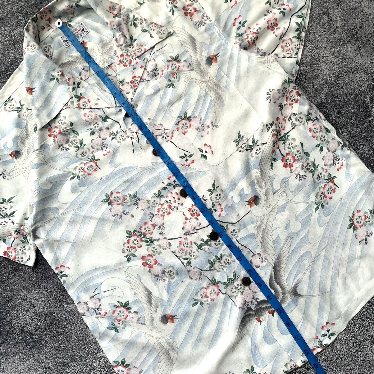 Japanese Brand 🔥 An Original Rayon Flying Bird Hawaiian shirt Size US L / EU 52-54 / 3 - 9 Thumbnail